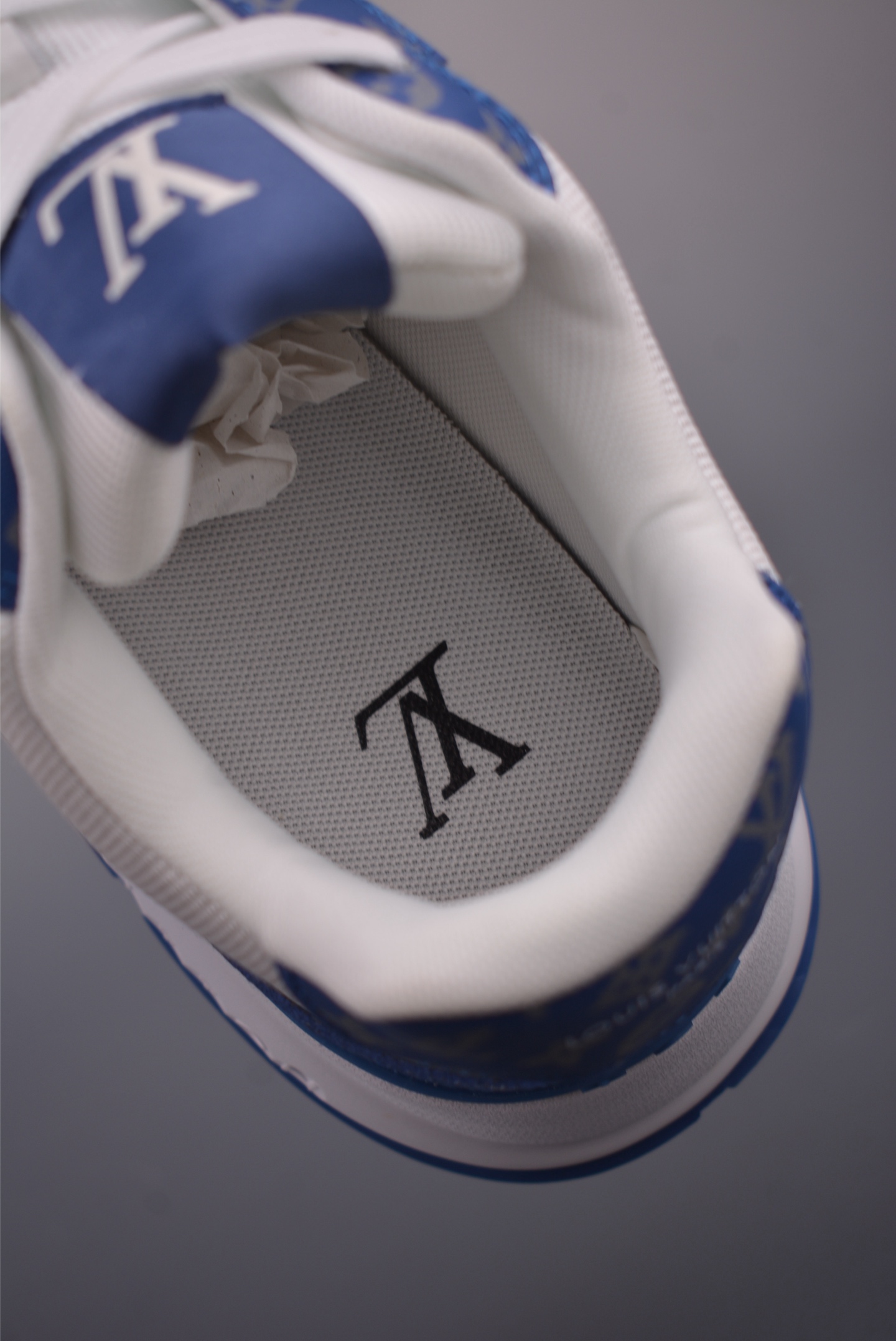 Louis Vuitton Trainer Sneaker Low White/Blue Leather, Size 41-45 9 i1757282844523 5255 0 8