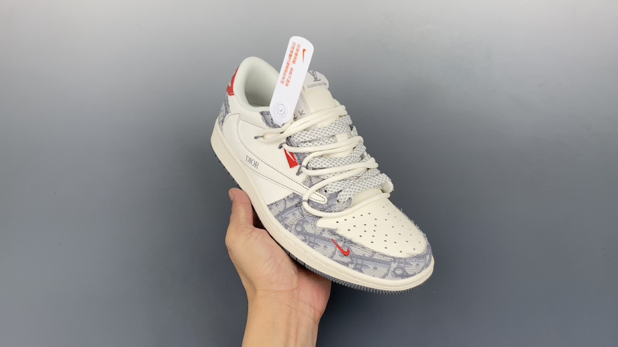 Fragment x Travis Scott x Dior Air Jordan 1 Low Sneakers