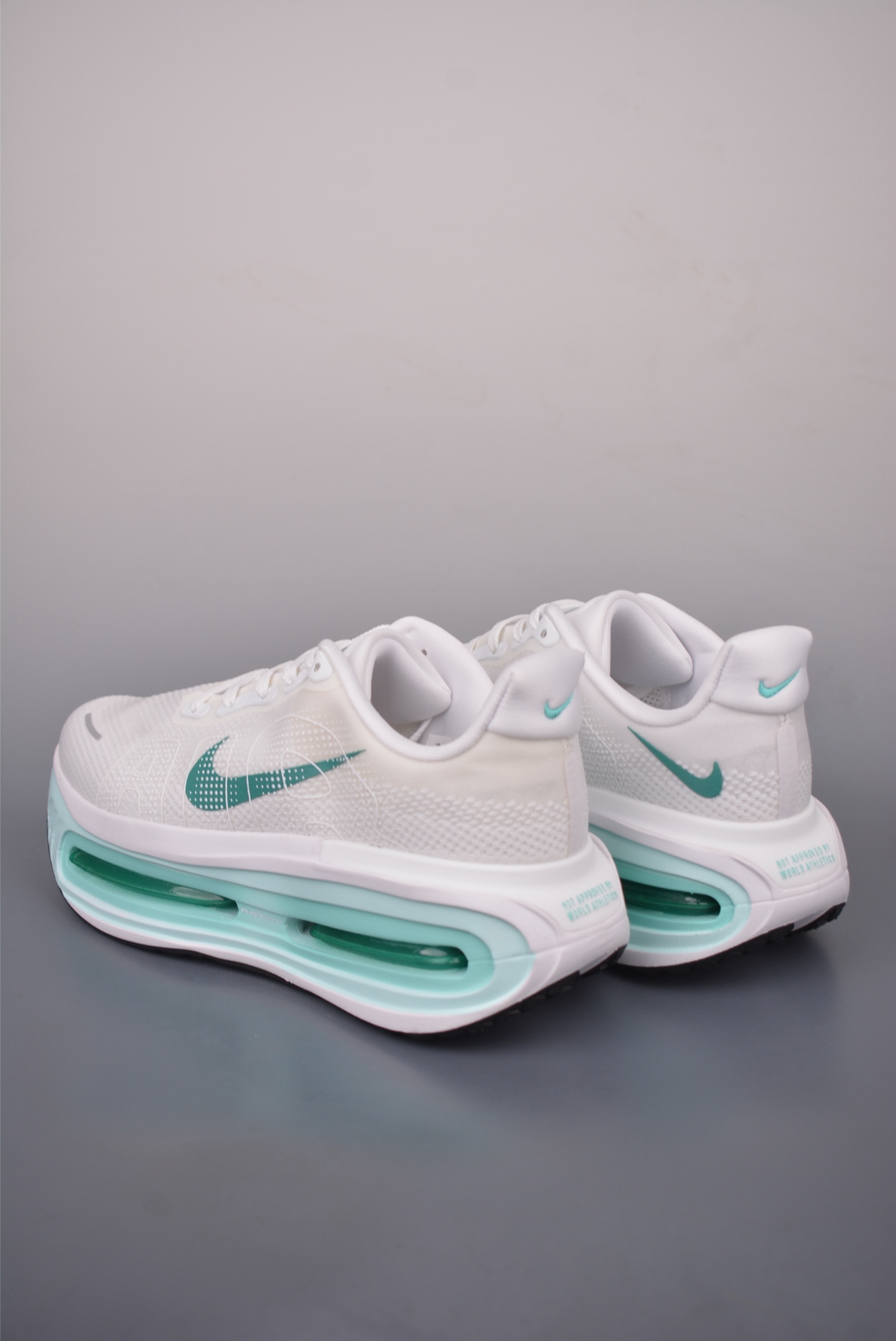 Nike Vomero Running Shoes - Premium Air Cushion, Comfort, and Durability 2 i1757377975875 7142 0 1