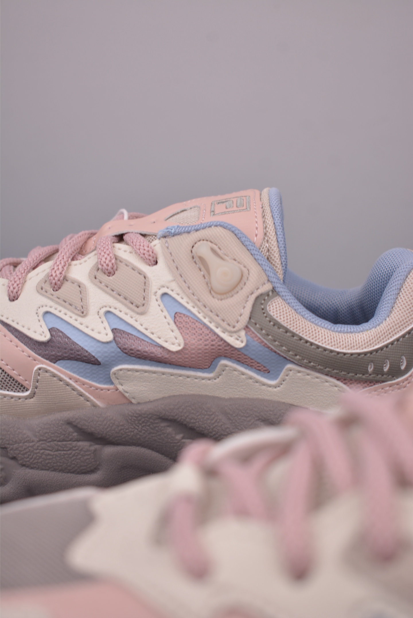 Fila Fusion Women's Fashion Sneakers Casual Trendy Athletic Shoes, Pink/Grey 9 i1757378592977 8439 0 7