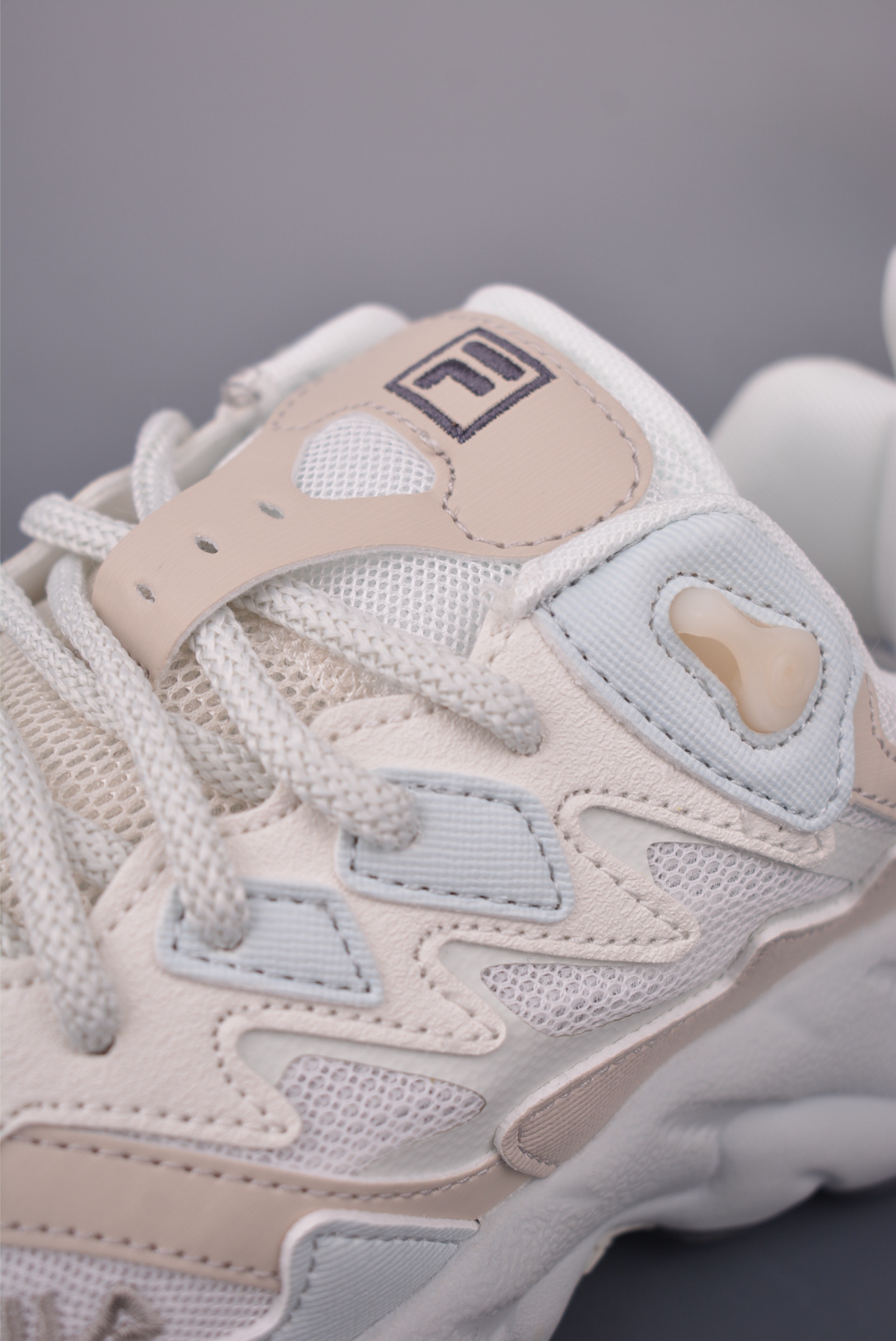 Fila Fusion Women's Fashion Casual Sneakers - Comfortable & Stylish 8 i1757378649951 9110 0 6