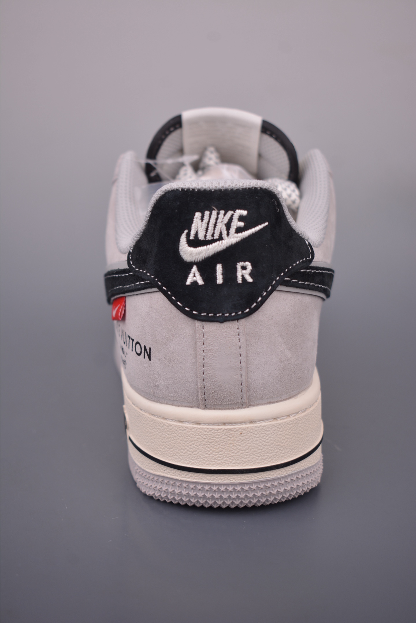 Nike Air Force 1 Low Louis Vuitton Collab - Premium Edition 4 i1757378774696 5026 0 3