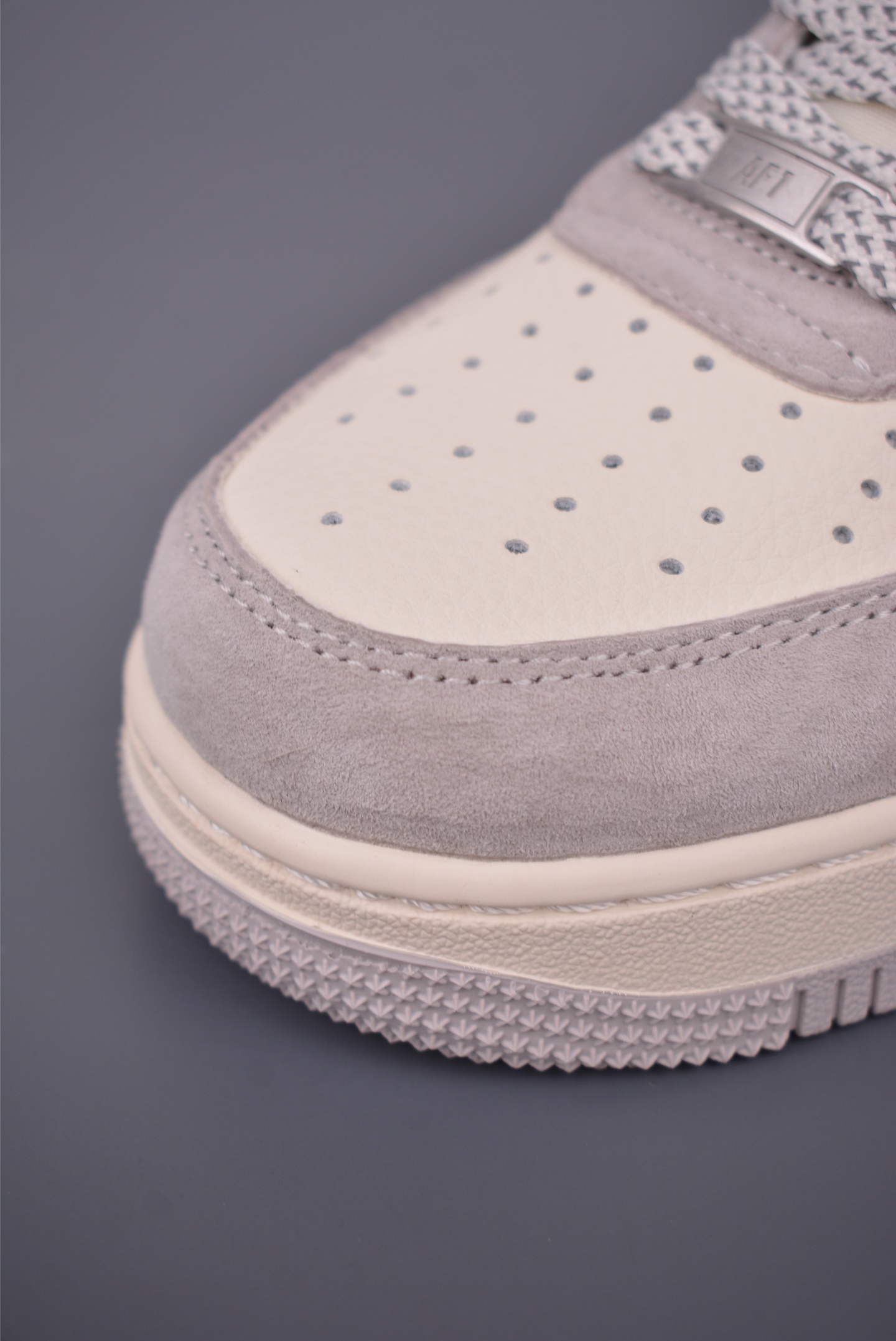 Nike Air Force 1 Low Louis Vuitton Collab - Premium Edition 6 i1757378774701 9052 0 5