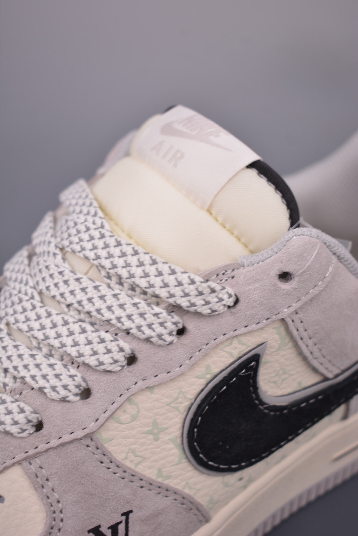 Nike Air Force 1 Low Louis Vuitton Collab - Premium Edition 7 i1757378774710 3531 0 6