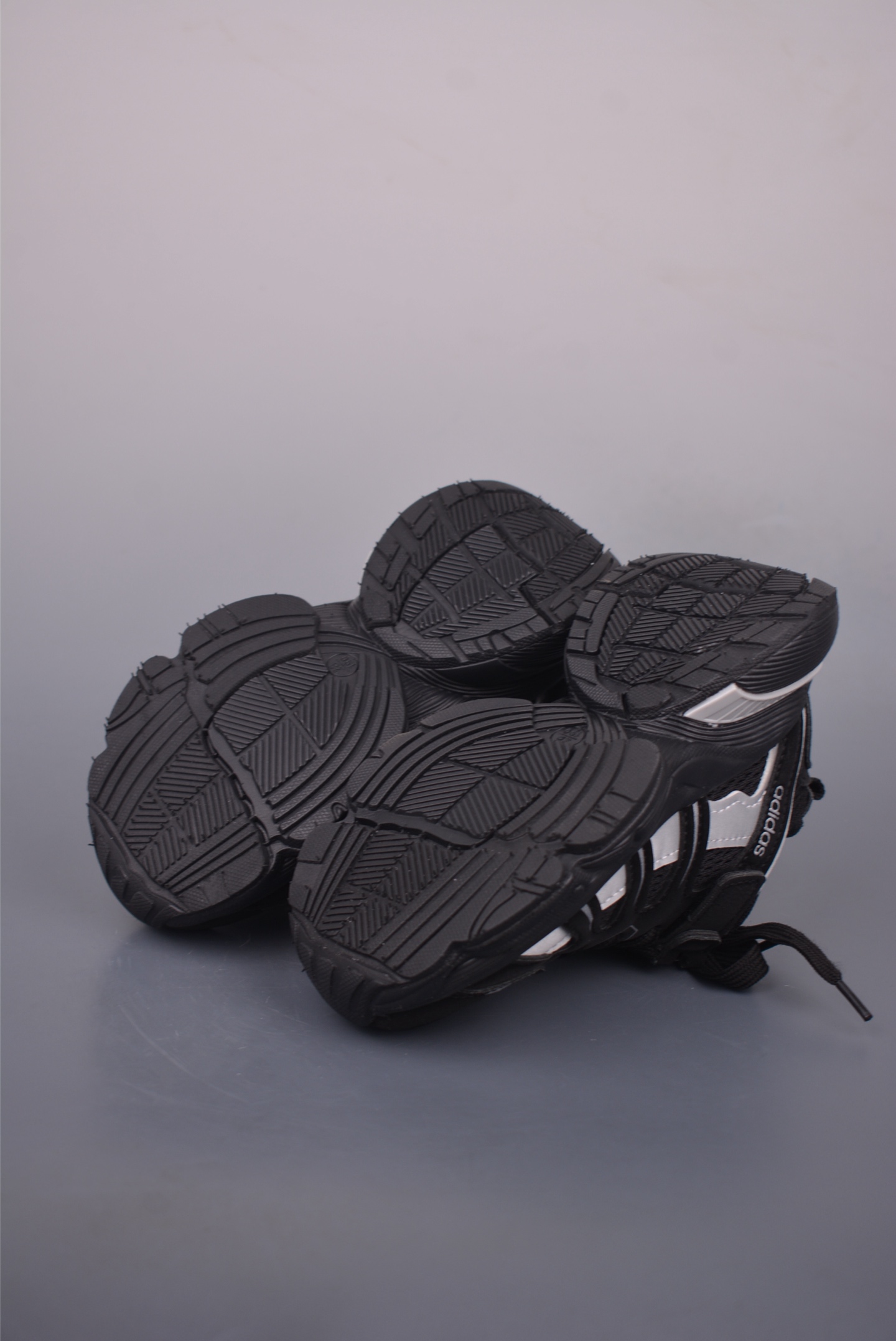 Adidas Kids' Black & White Running Sneakers - Original Mold & Perfect Edition 3 i1757378989830 1211 0 2