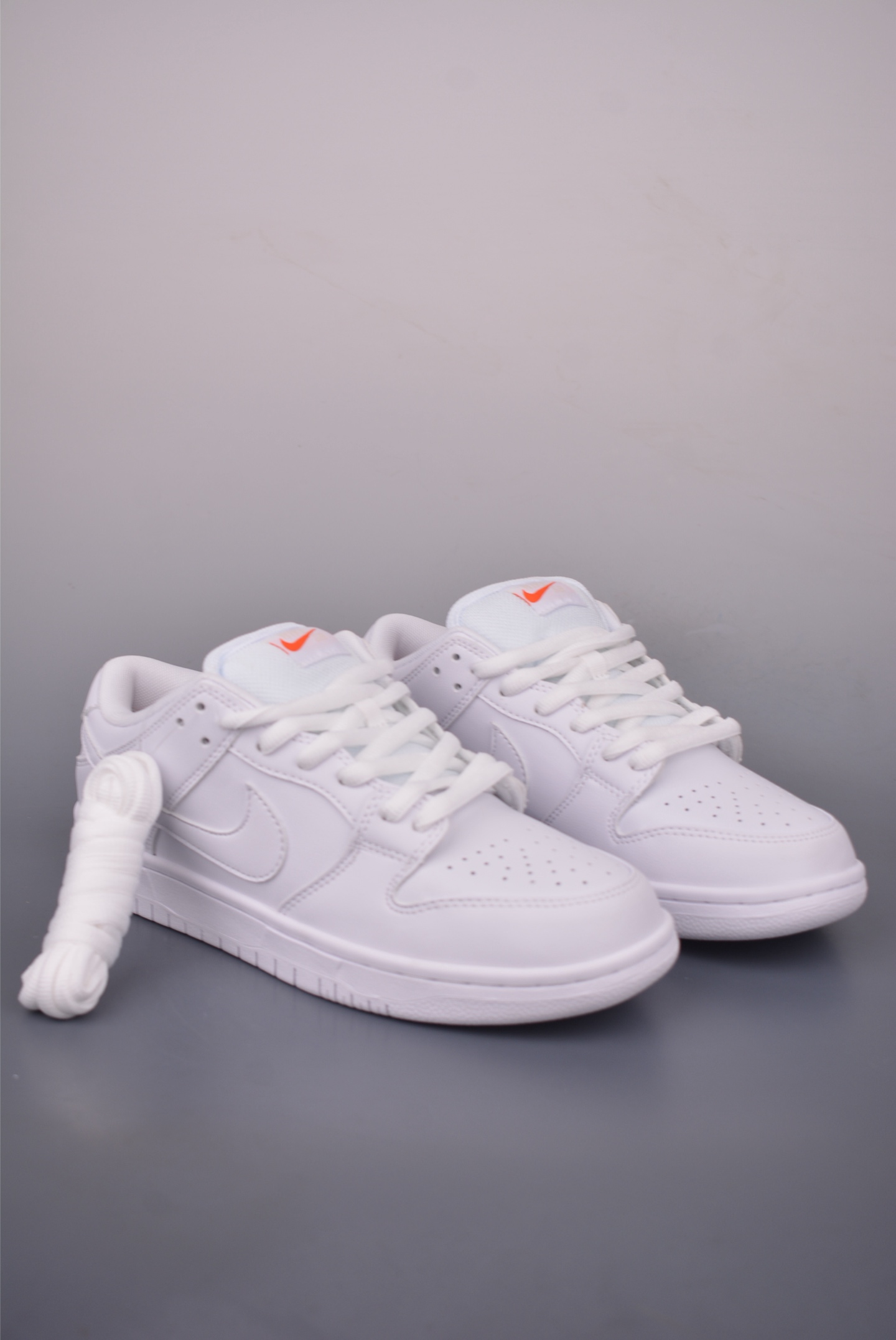 Nike SB Dunk Low White - Premium Leather, Enhanced Comfort - FJ1674-100