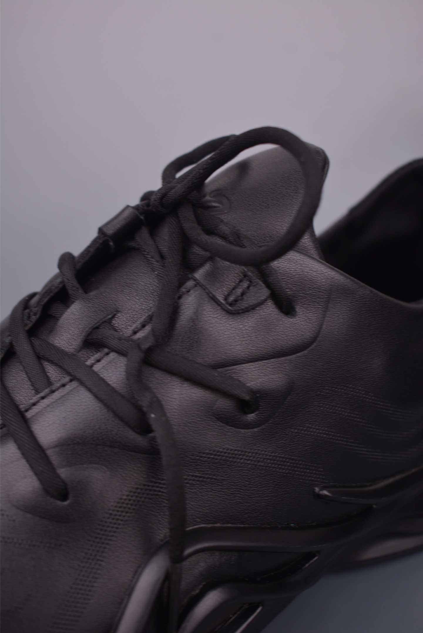 300 ECCO爱步老爹鞋男士夏季新款 全头层百搭潮流户外运动鞋 825534