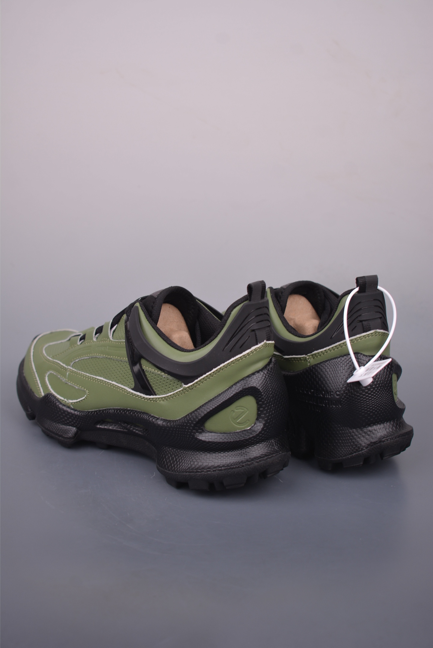 ECCO Men's BIOM Summer Sneakers - Leather & Mesh, Lightweight & Breathable 2 i1757379400101 7130 0 1