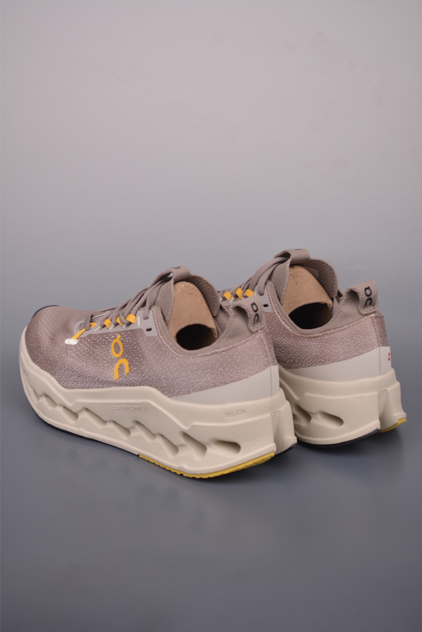 On昂跑 Cloudsurfer 户外街头机能风跑步鞋 Cloud Hi Edge户外机能融合街头潮流 3MF30434052