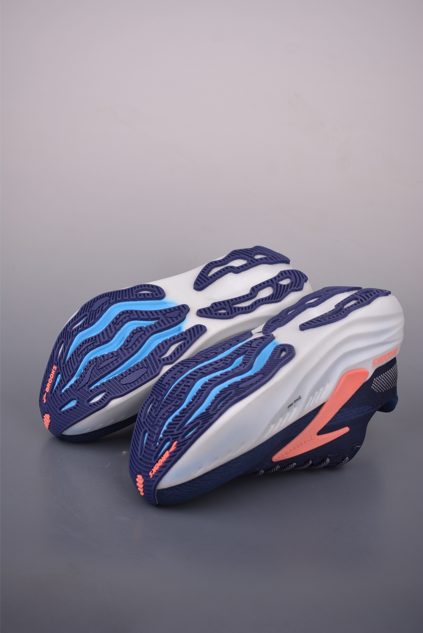 Brooks Glycerin Max Running Shoes - Lightweight, Breathable, and Cushioned 3 i1757461515409 3896 0 2