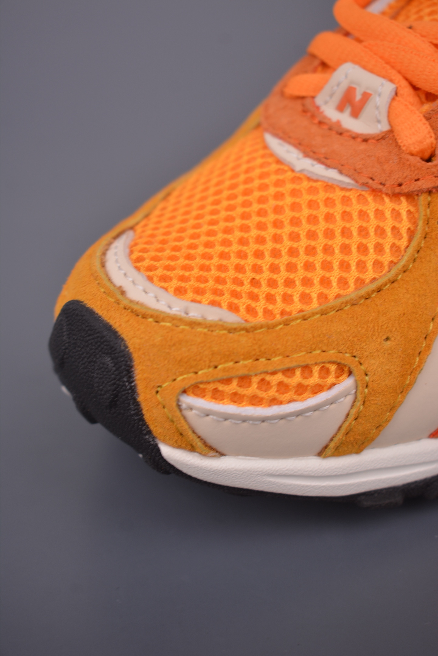 New Balance 204 Retro Casual Running Shoes - Comfortable and Stylish 6 i1757461553003 6738 0 5