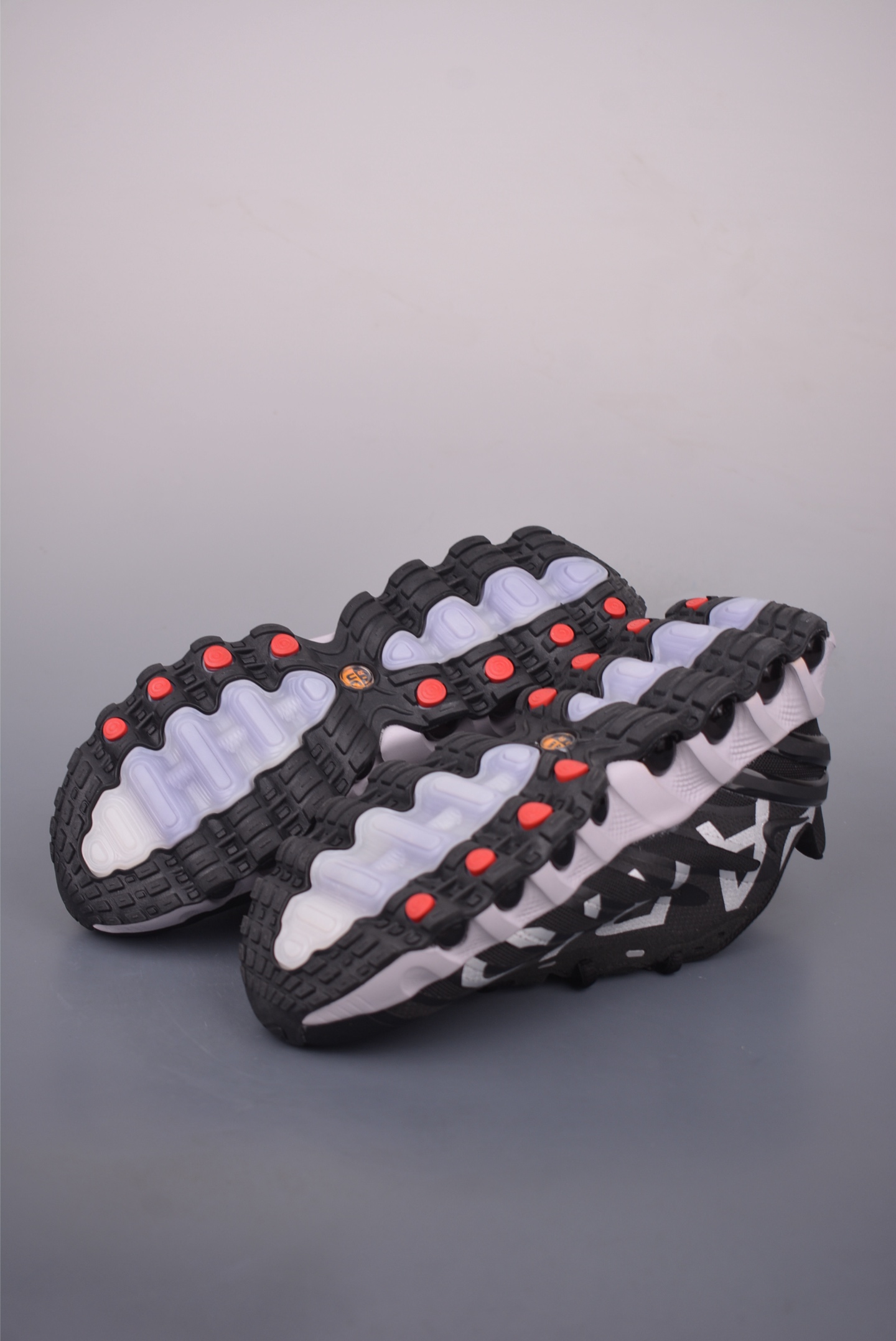 Nike Air Max DN8 Full Palm Tech Cushioning Running Shoes - Ultimate Comfort 4 i1757461650140 2664 0 2