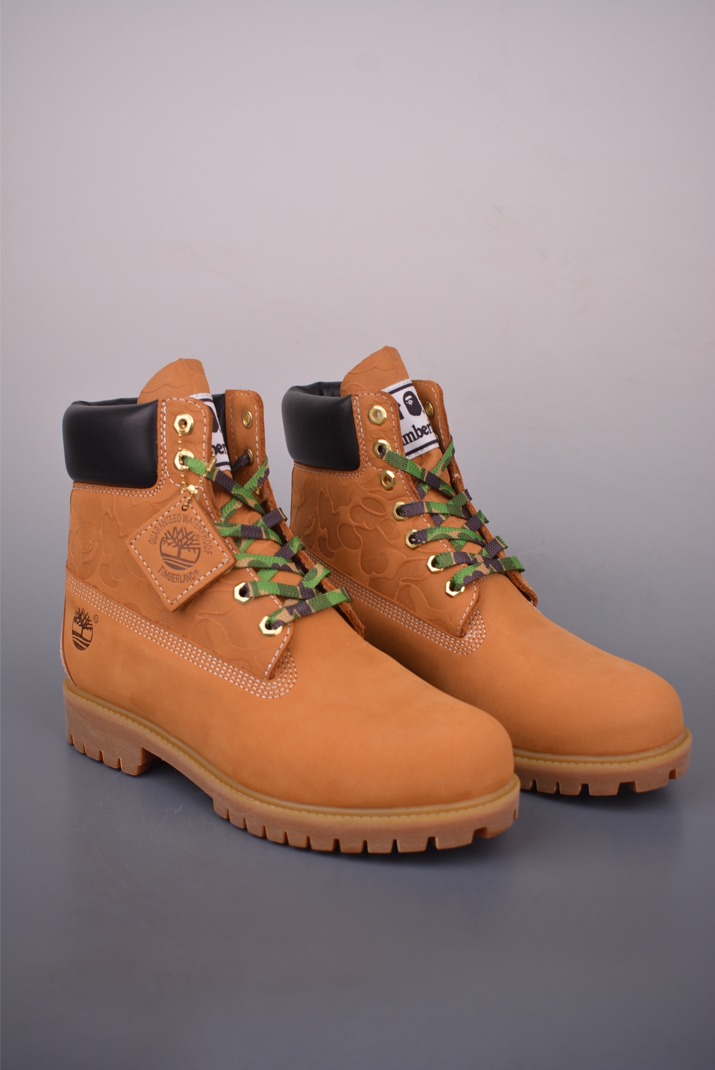 Timberland x Bape x Undefeated Collaboration Waterproof Leather Boots 2 i1757461731859 4276 0 0