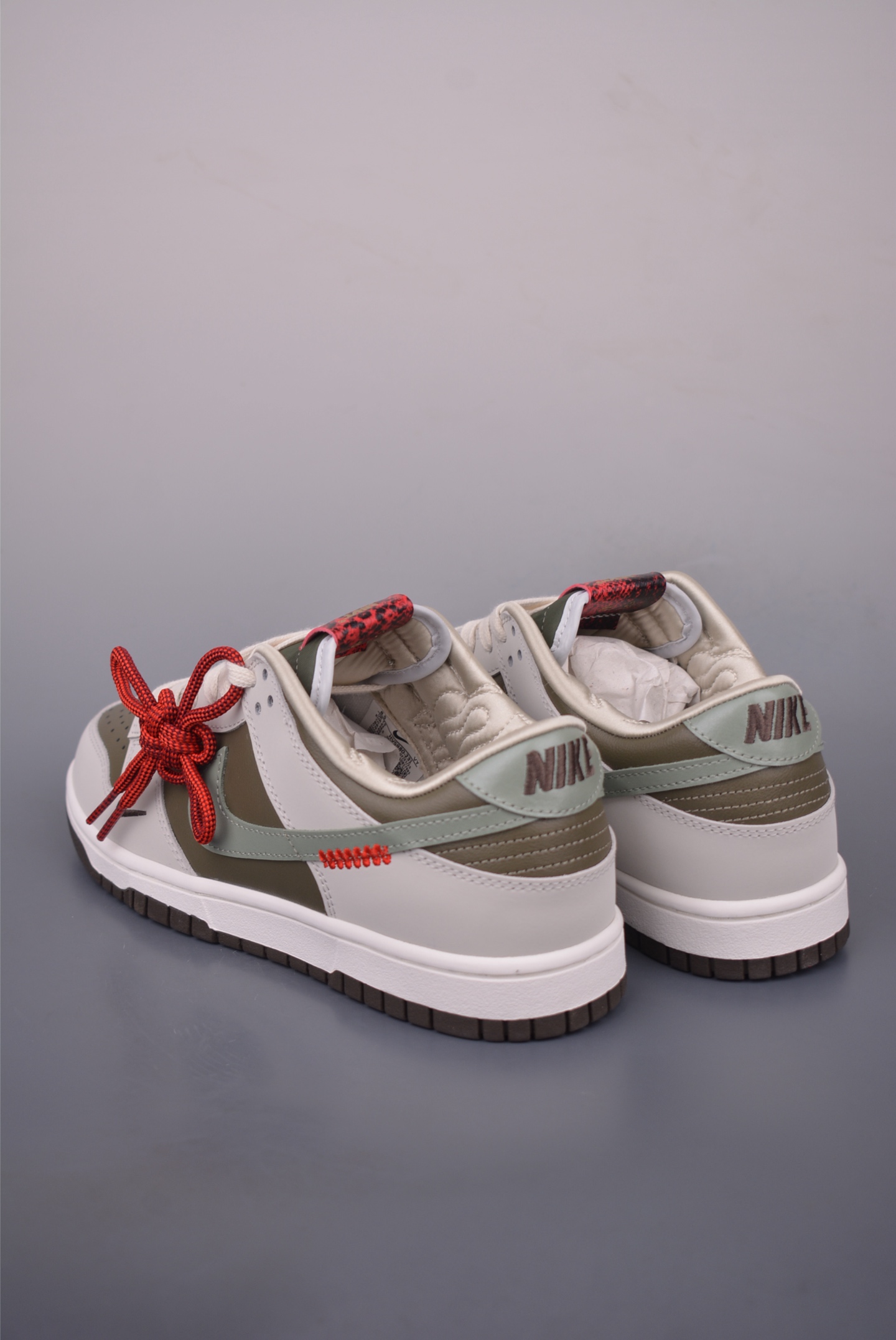 Nike SB Dunk Low Premium Quality Sneakers - Style & Comfort Combined 3 i1757462000584 8987 0 1