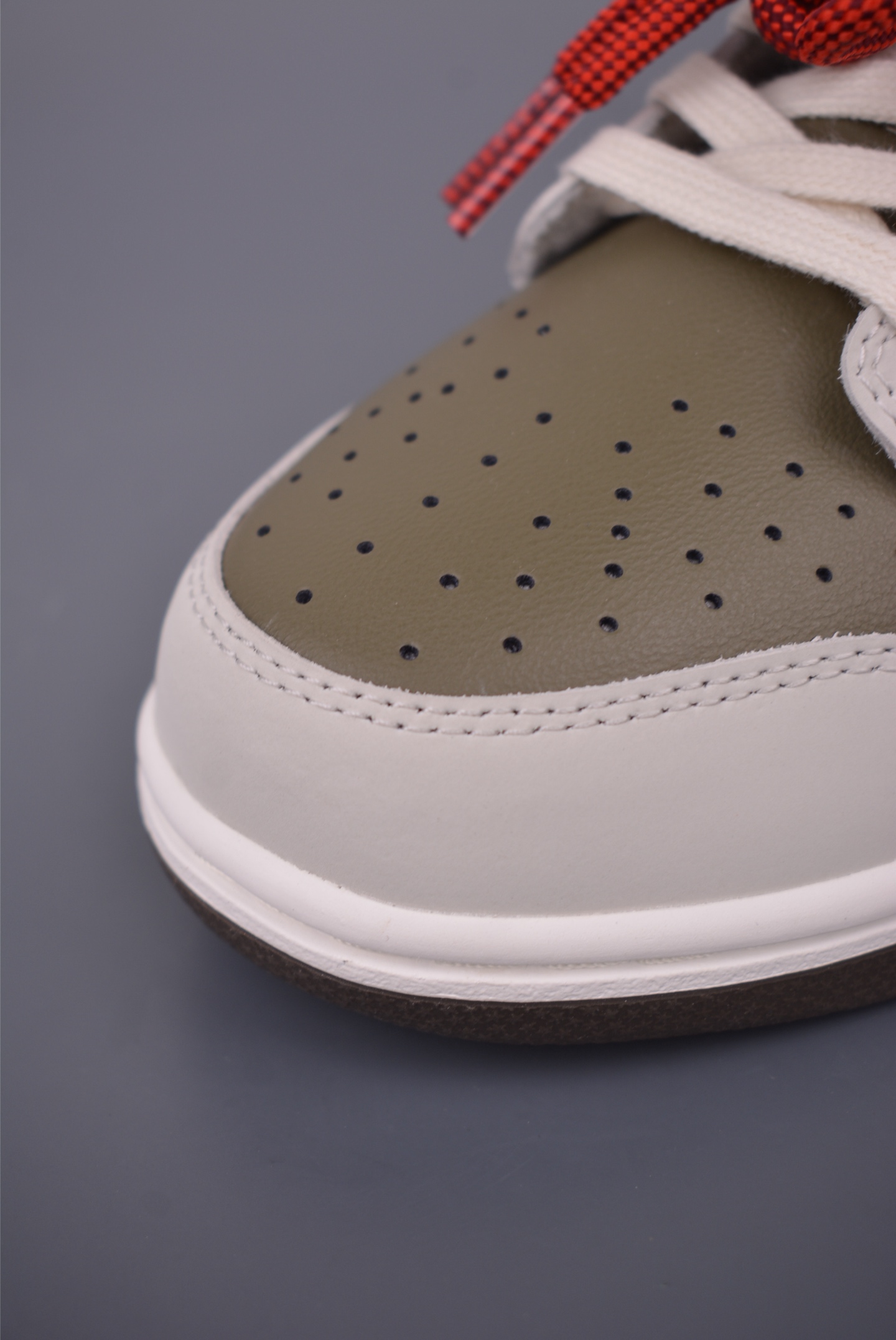 Nike SB Dunk Low Premium Quality Sneakers - Style & Comfort Combined 7 i1757462000624 5816 0 5