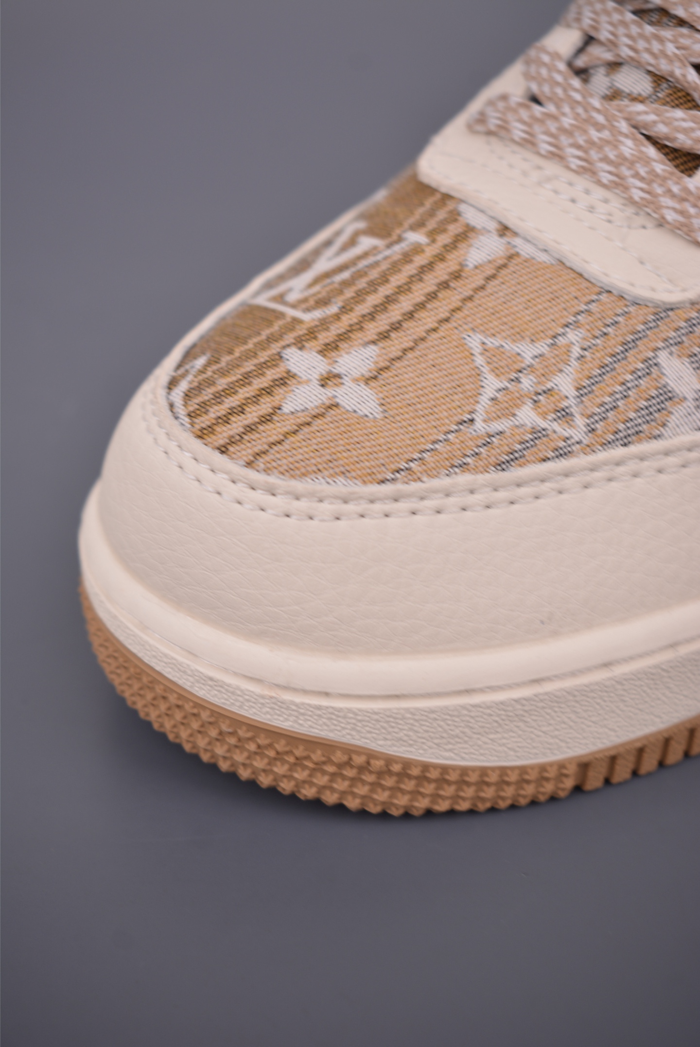 Nike Air Force 1 Low Louis Vuitton Collab Sneaker: Iconic Style, Premium Comfort 6 i1757462087397 4511 0 5