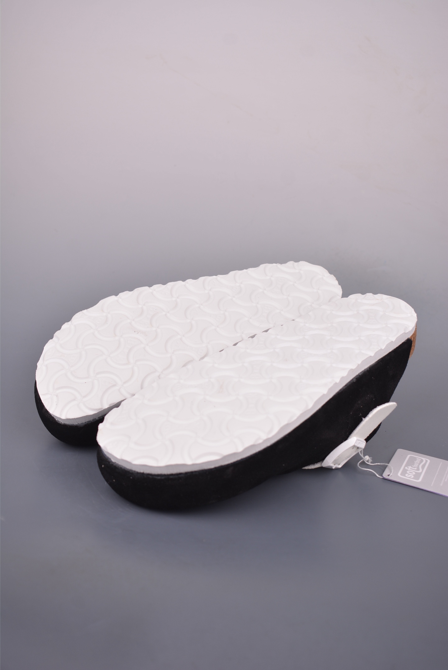 180 德国百年知名鞋履品牌·博肯 Birkenstock 半拖 65492229-Chinese UA Cheap High Quatity Brand Clothes Bags handbags Sneakers wholesale wholesaler seller from China Factory suppliers Fashion Clothing Shoes best Quality Beautiful Price 180 德国百年知名鞋履品牌·博肯 Birkenstock 半拖 65492229