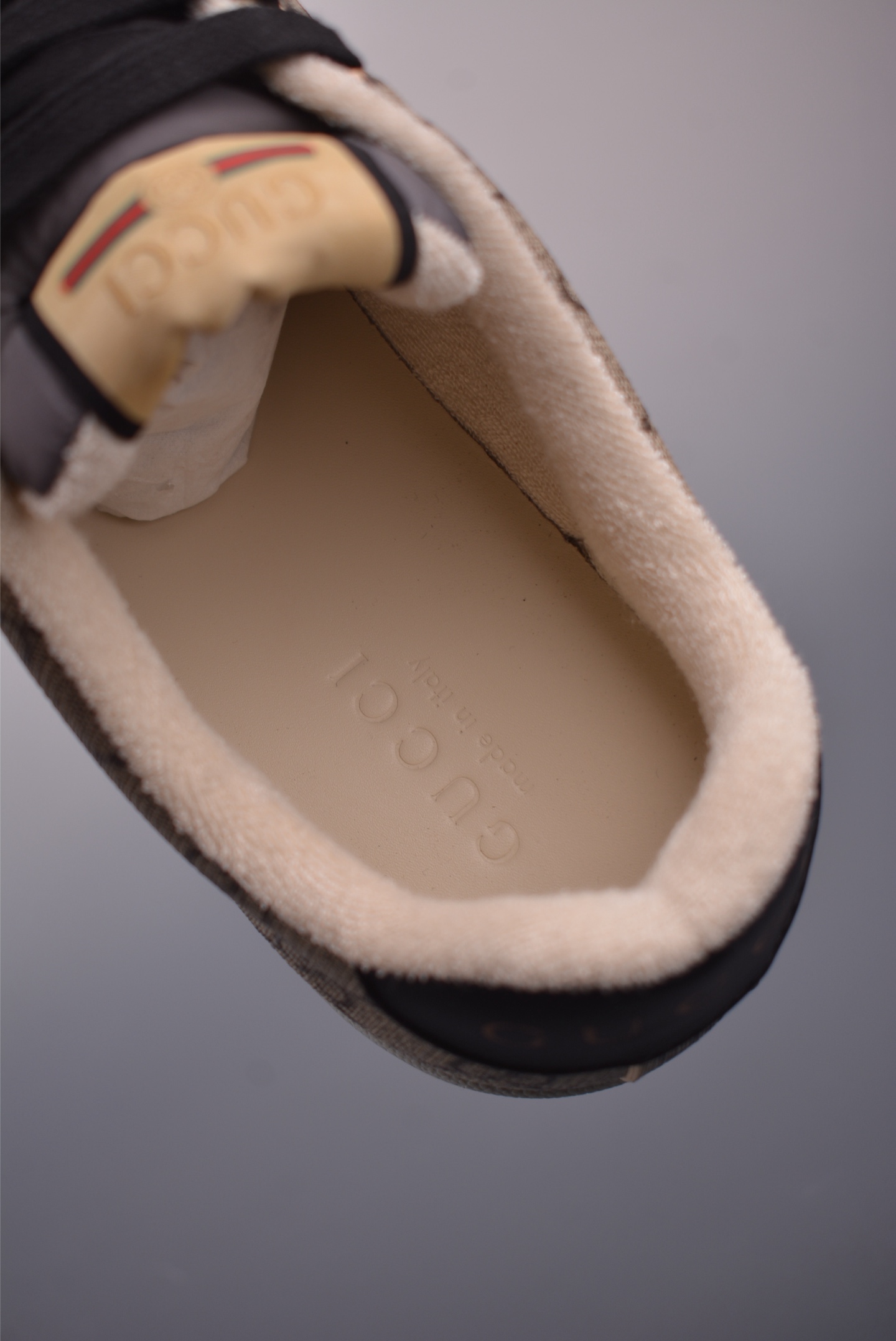 Gucci Screener Sneakers Dirty Effect Brown, Green and Red Stripes, Size 39-45 10 i1757463293171 7269 0 8