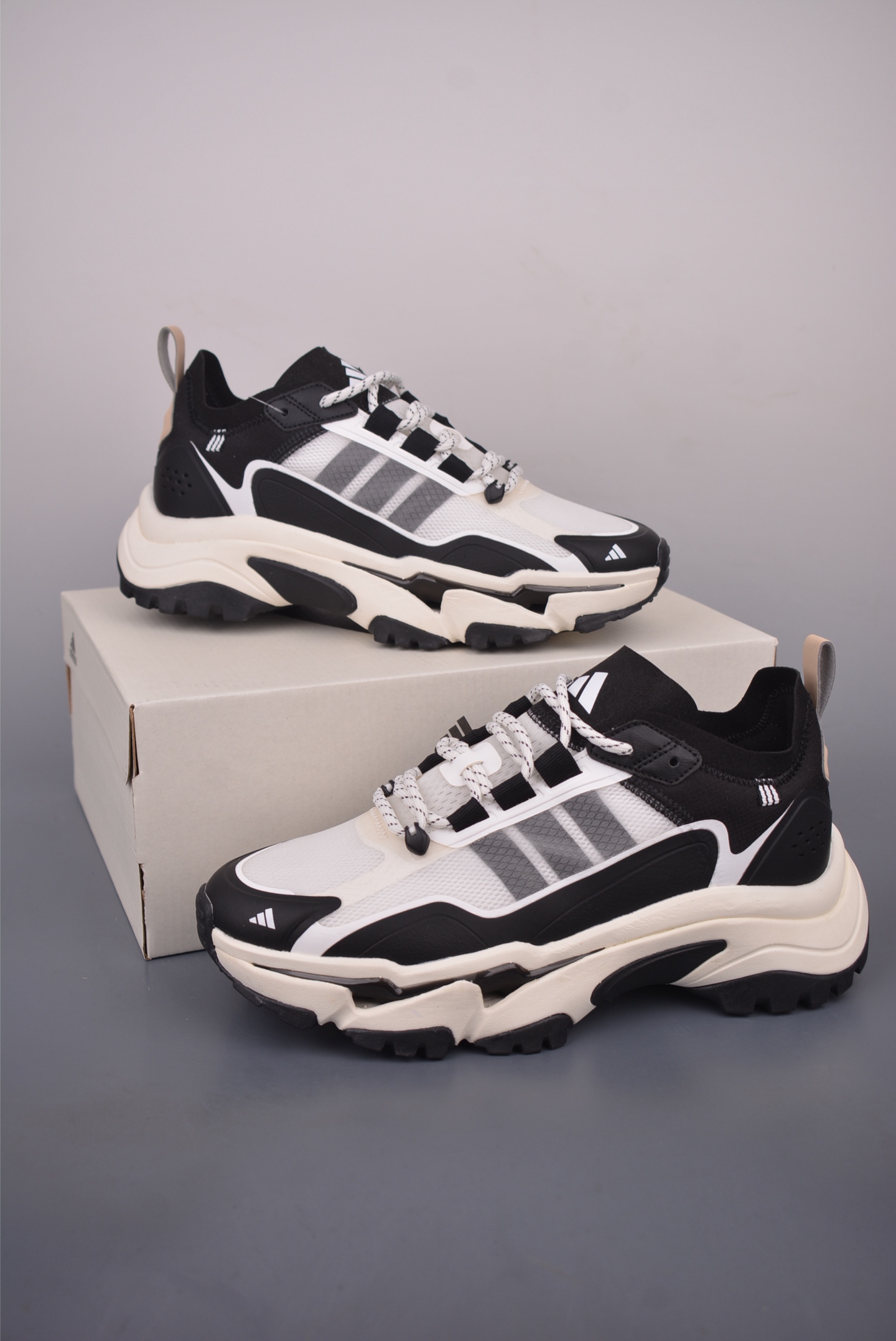 Adidas Citywowlk Low White Black Chunky Sneakers IG22392332 6 i1757547528340 6418 0 4