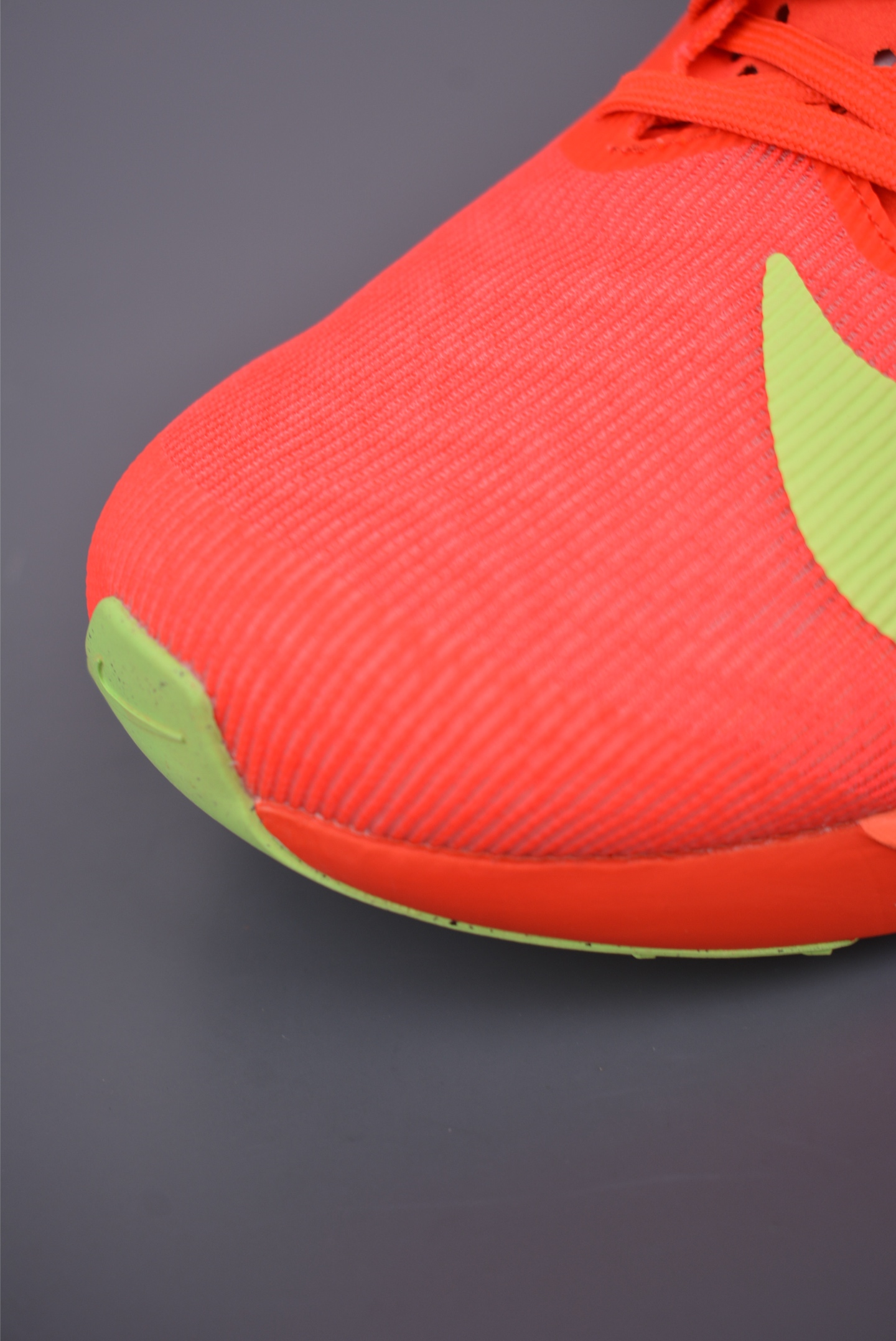 Nike Zoom Rival Fly 4 Running Shoes - Lightweight & Responsive 7 i1757547730856 1862 0 5