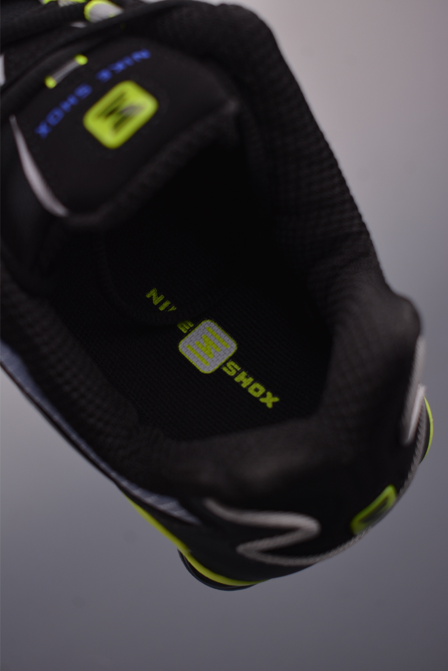 Nike Shox Ride 2 SP x Supreme Collab Running Shoes - Full Cushion Comfort 10 i1757547949911 4428 0 8