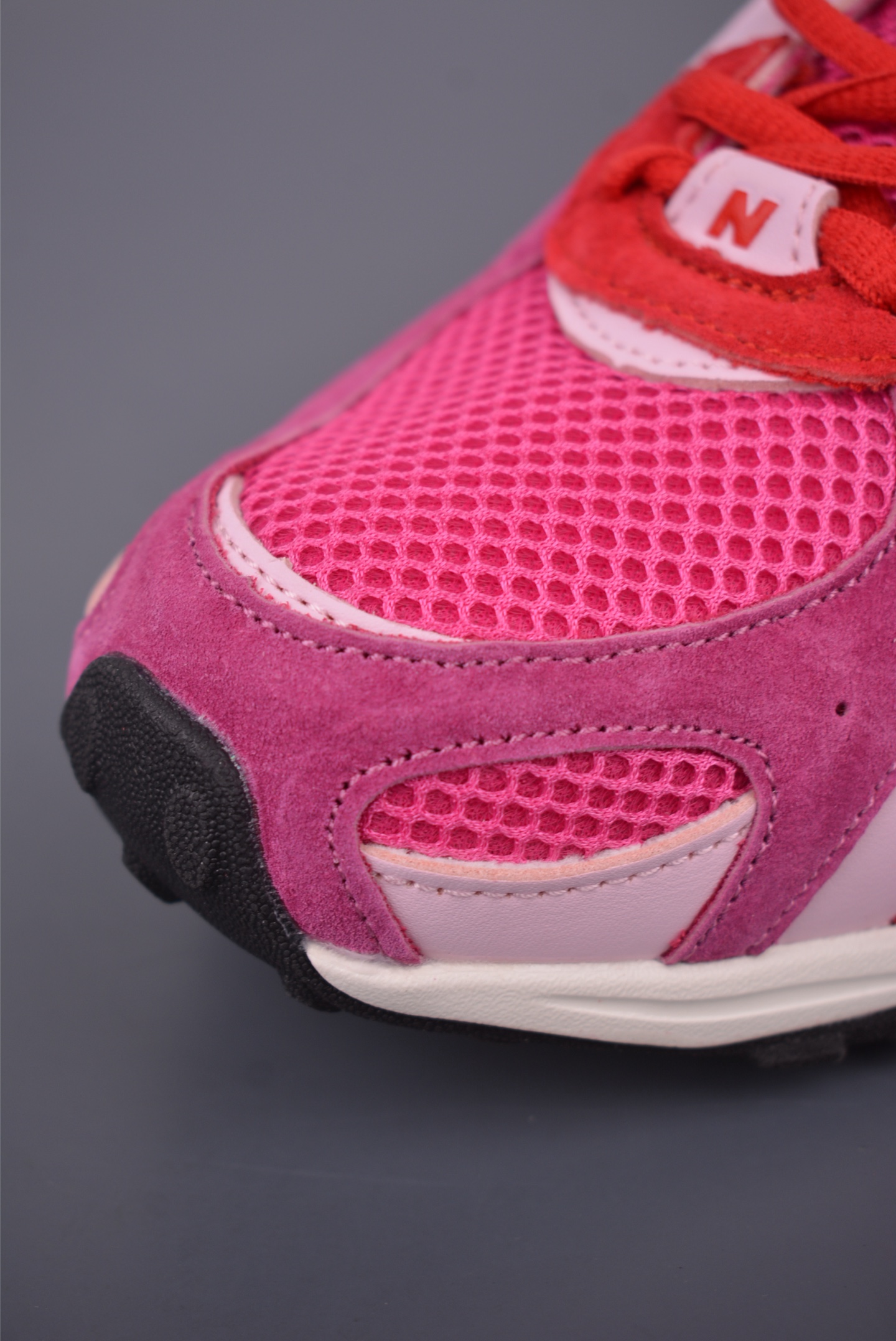 New Balance 204 Retro Casual Running Shoes - Stylish and Comfortable 7 i1757548112597 3042 0 5