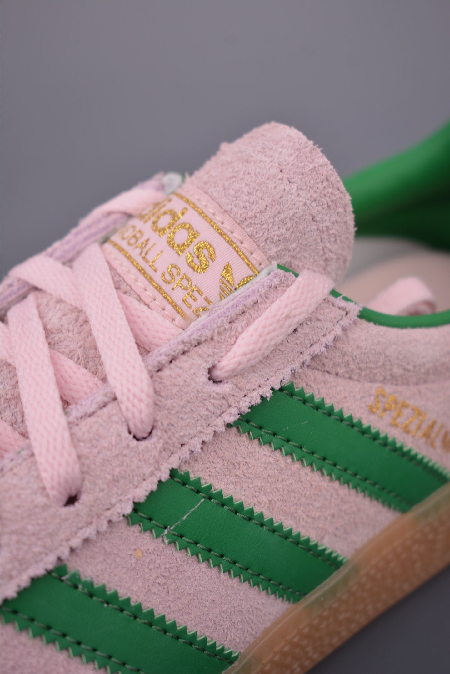 Adidas Handball Spezial Sneakers - Retro Casual Shoes in Suede Pink and Green 7 i1757548154173 9834 0 6