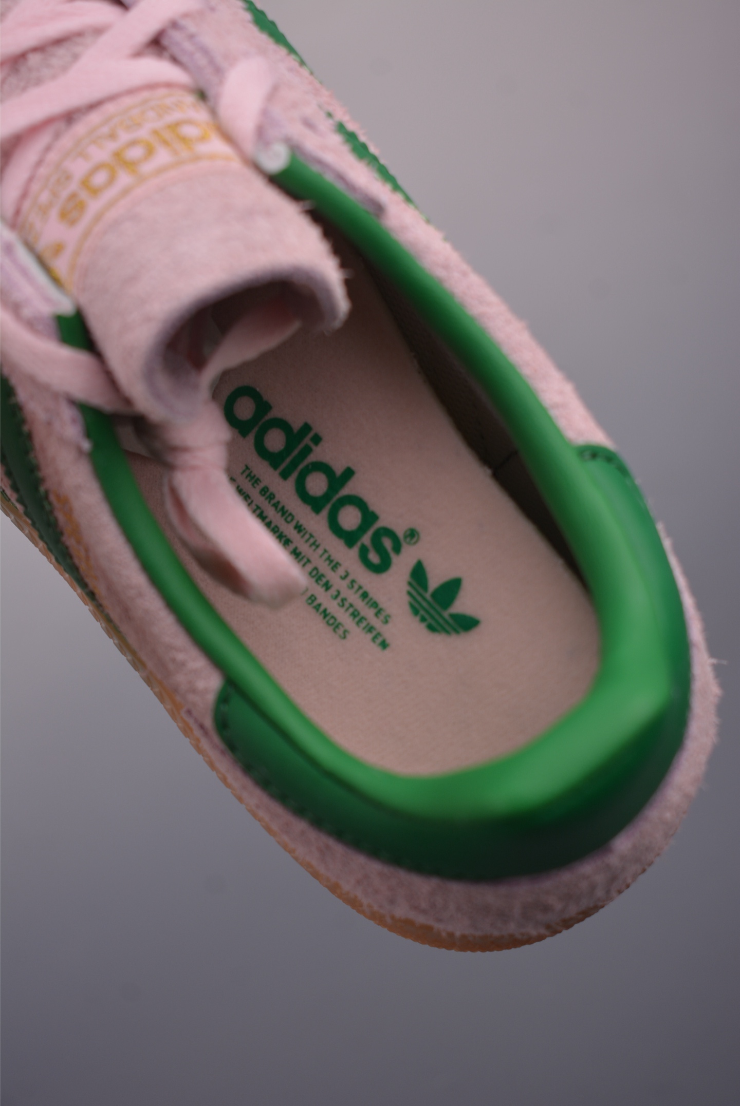 Adidas Handball Spezial Sneakers - Retro Casual Shoes in Suede Pink and Green 9 i1757548154182 3578 0 8
