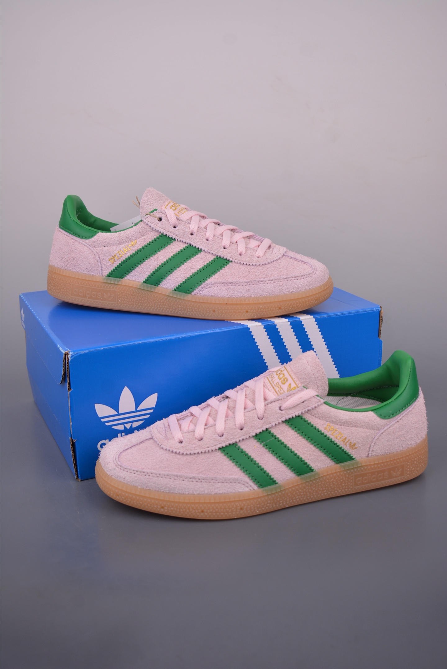Adidas Handball Spezial Sneakers - Retro Casual Shoes in Suede Pink and Green 5 i1757548155889 4635 0 4