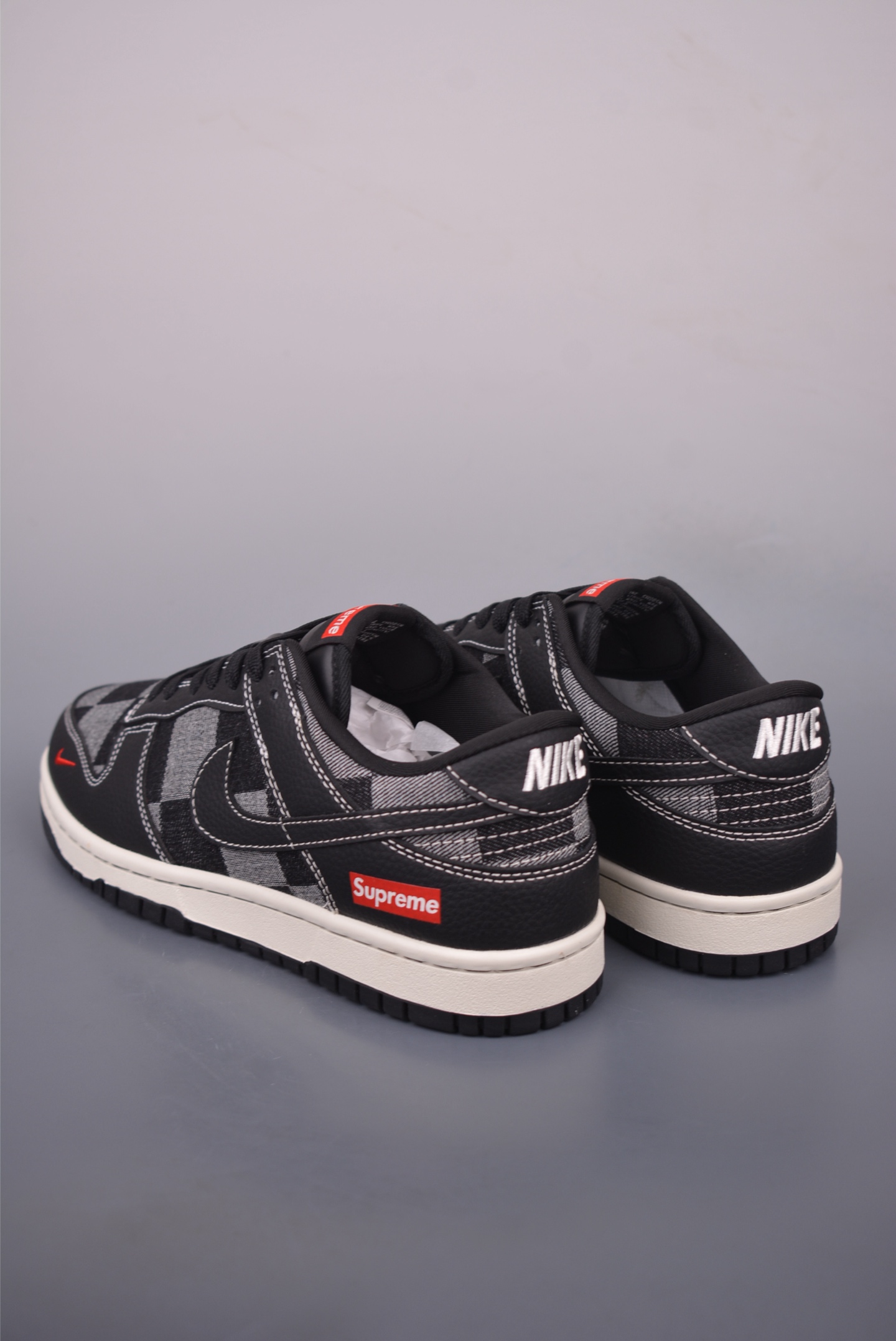 Nike SB Dunk Low Supreme Original Top Layer Material - Premium Quality 2 i1757548658684 6997 0 1