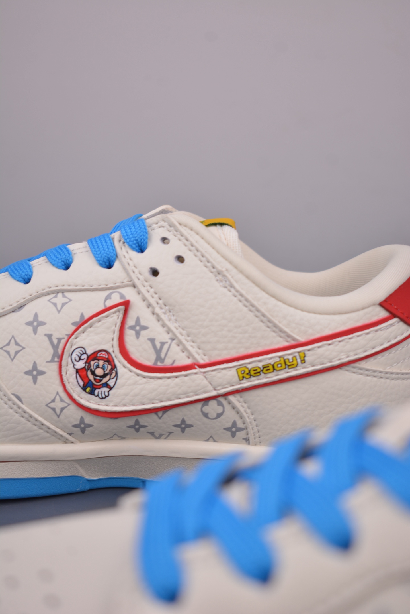 Nike SB Dunk Low Louis Vuitton Mario Edition Sneakers - Limited Release 9 i1757548724556 4894 0 7