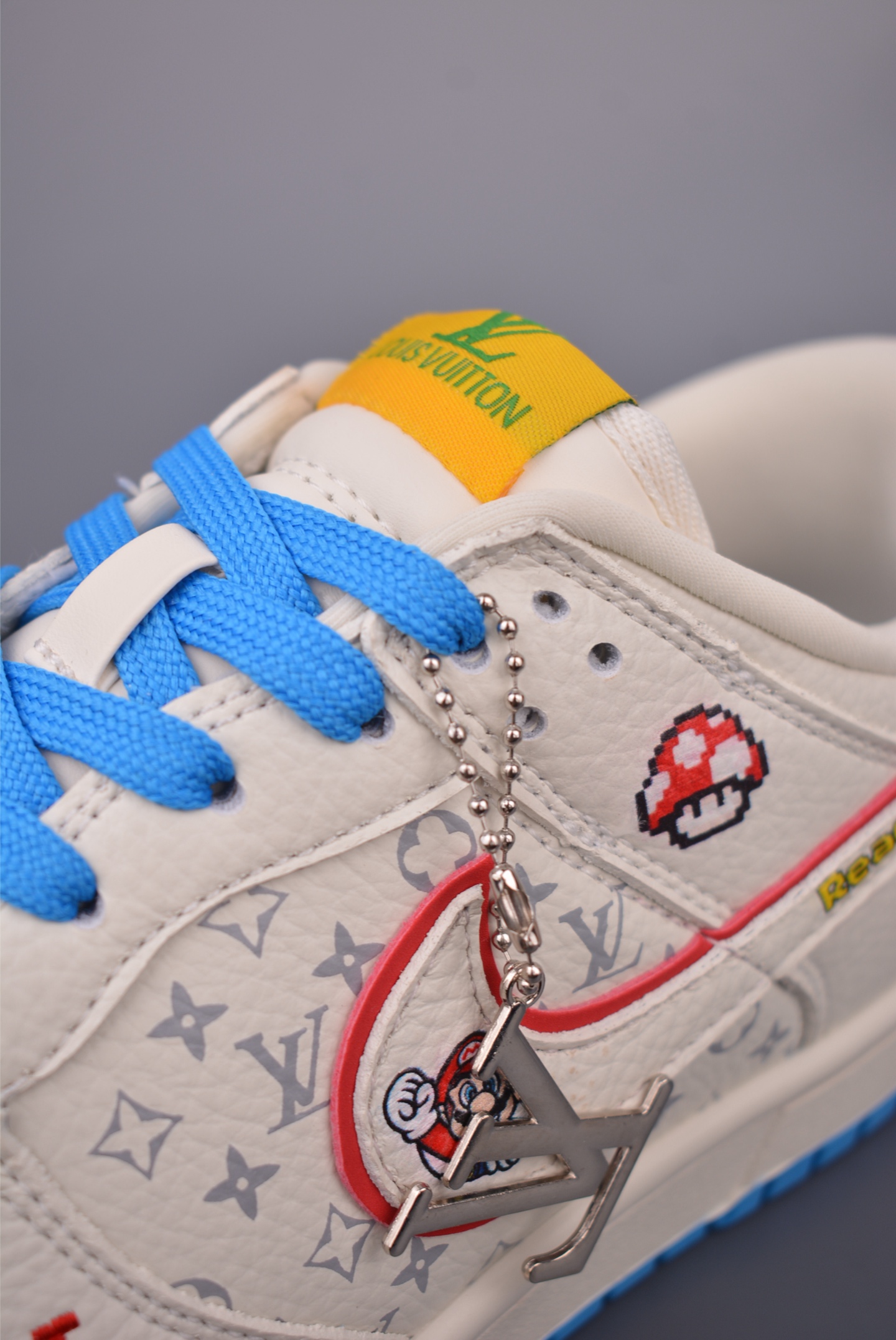 Nike SB Dunk Low Louis Vuitton Mario Edition Sneakers - Limited Release 8 i1757548724586 924 0 6