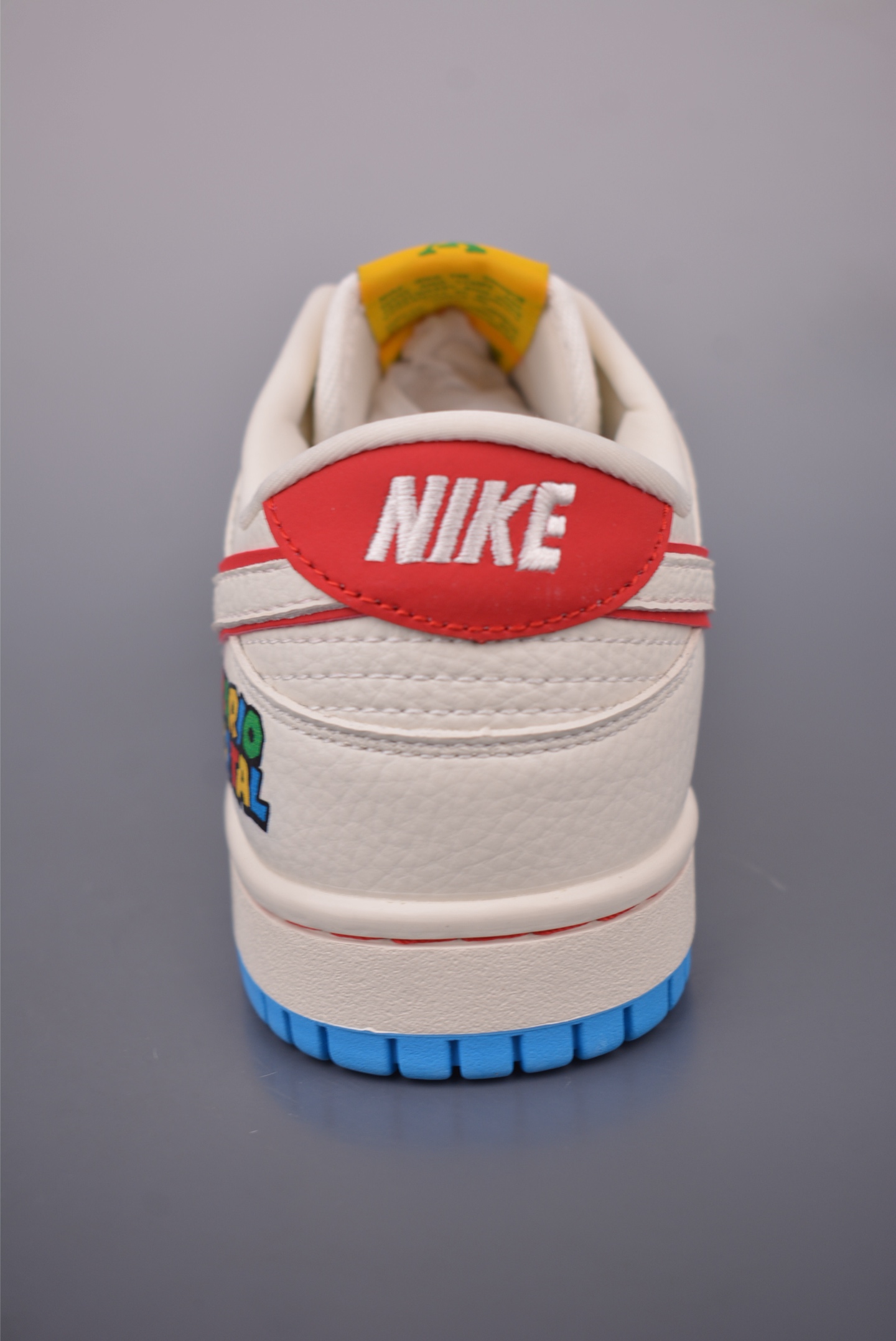 Nike SB Dunk Low Louis Vuitton Mario Edition Sneakers - Limited Release 5 i1757548724594 7593 0 3