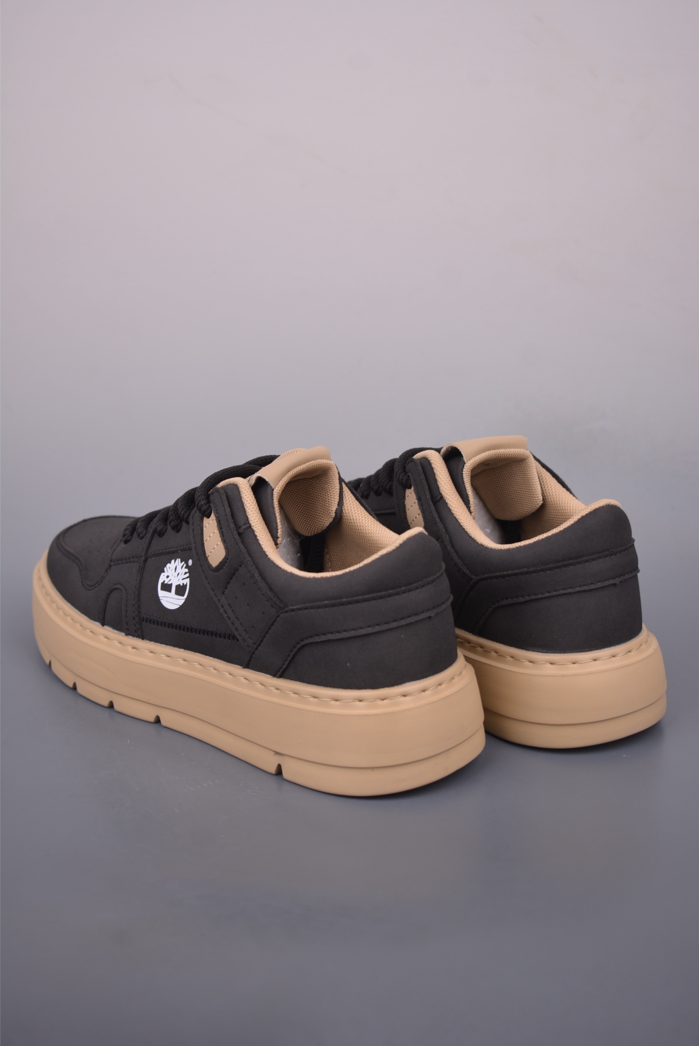 220 Timberland添柏岚/天伯伦 户外中帮休闲马丁靴系列 TB088009