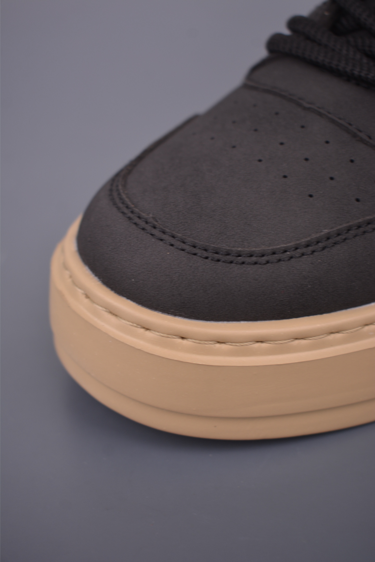 220 Timberland添柏岚/天伯伦 户外中帮休闲马丁靴系列 TB088009