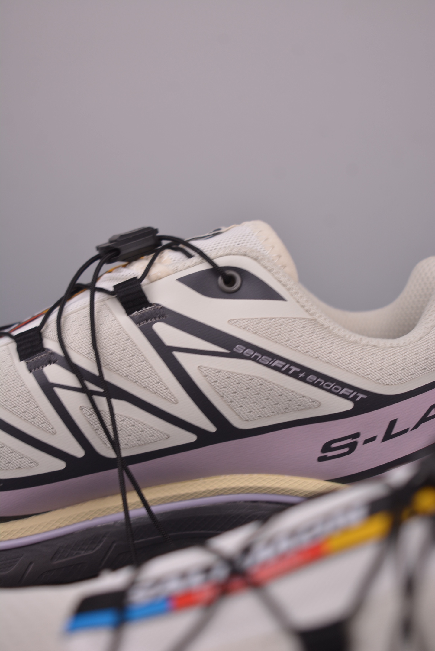 Salomon XT-6 Retro Trail Running Shoes - Outdoor Performance & Street Style 9 i1757632704971 7048 0 7