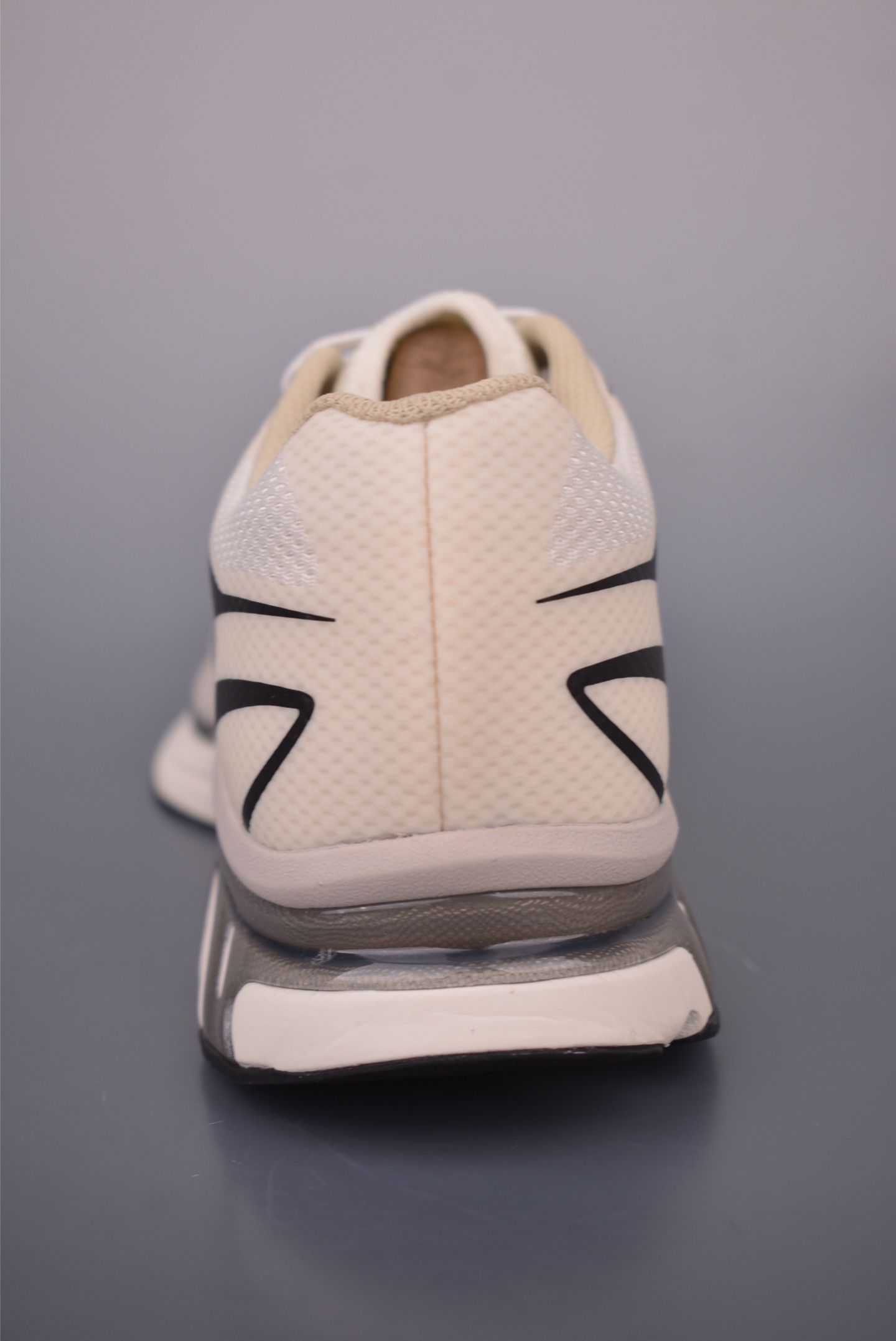 MM6 Margiela x Salomon Spectur 2 Running Shoes - Retro Outdoor Style 4 i1757632898344 6200 0 3