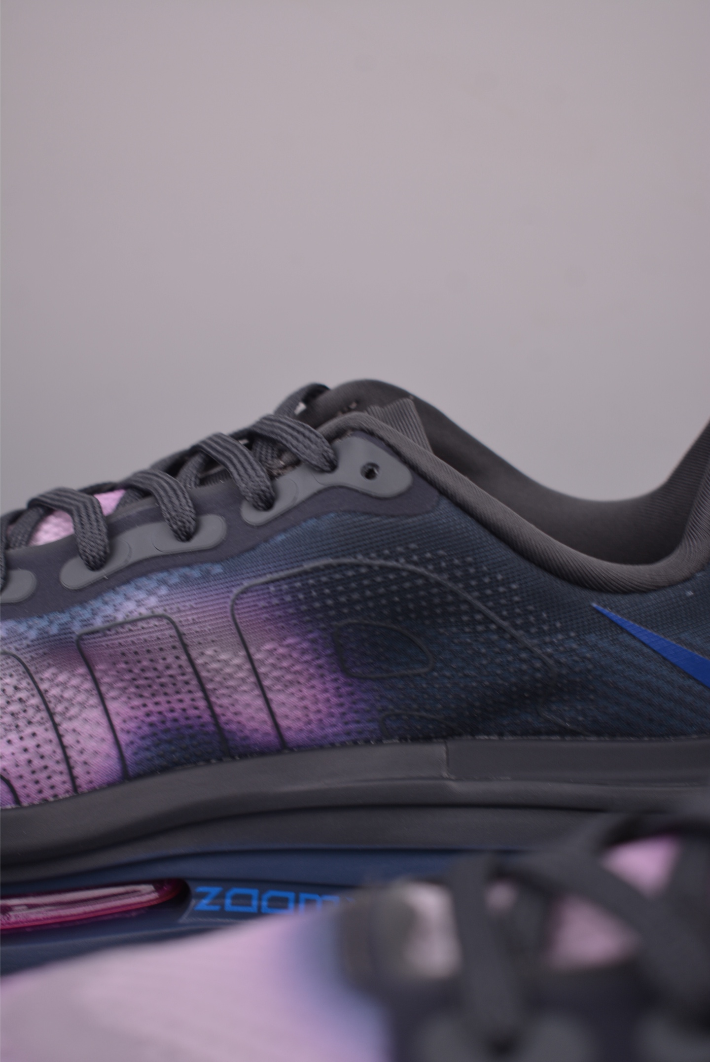 Nike Vomero Running Shoes - Premium Air Cushion, Comfort, and Durability 8 i1757633684094 4256 0 7