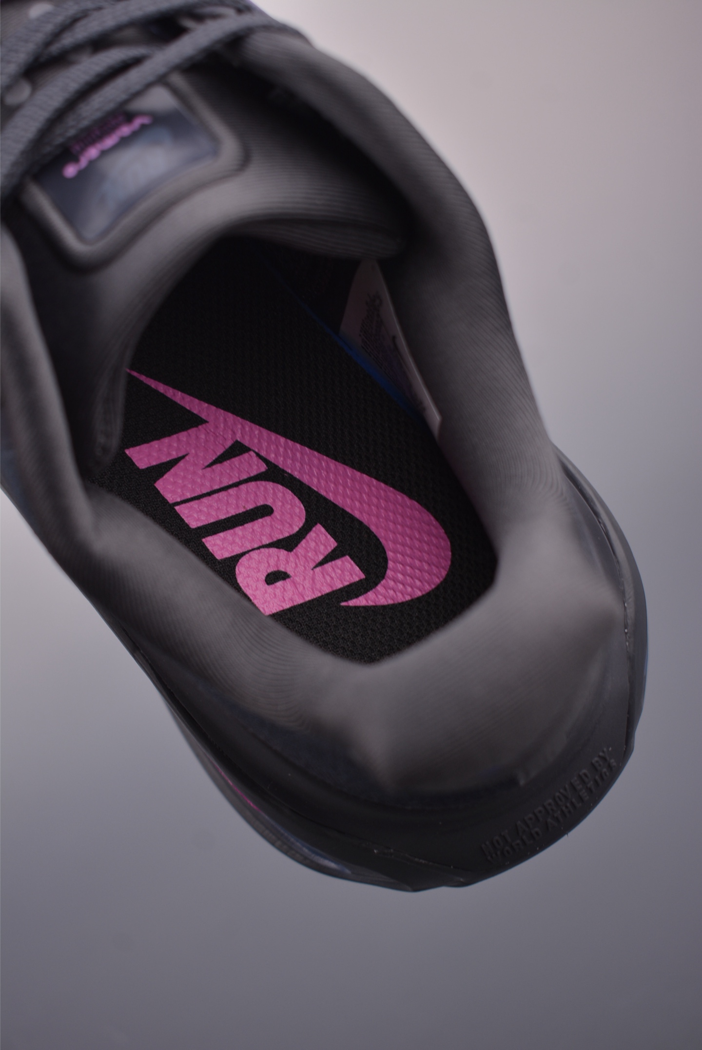 Nike Vomero Running Shoes - Premium Air Cushion, Comfort, and Durability 9 i1757633684125 9498 0 8