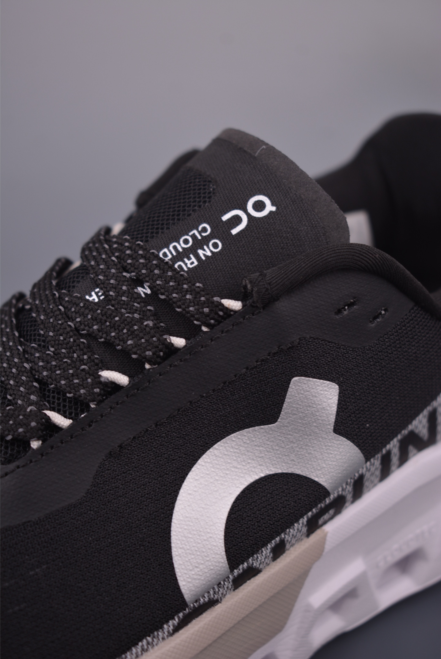 On Running Cloudsurfer Max Black Outdoor Street Style Running Shoes 8 i1757633725044 7610 0 6