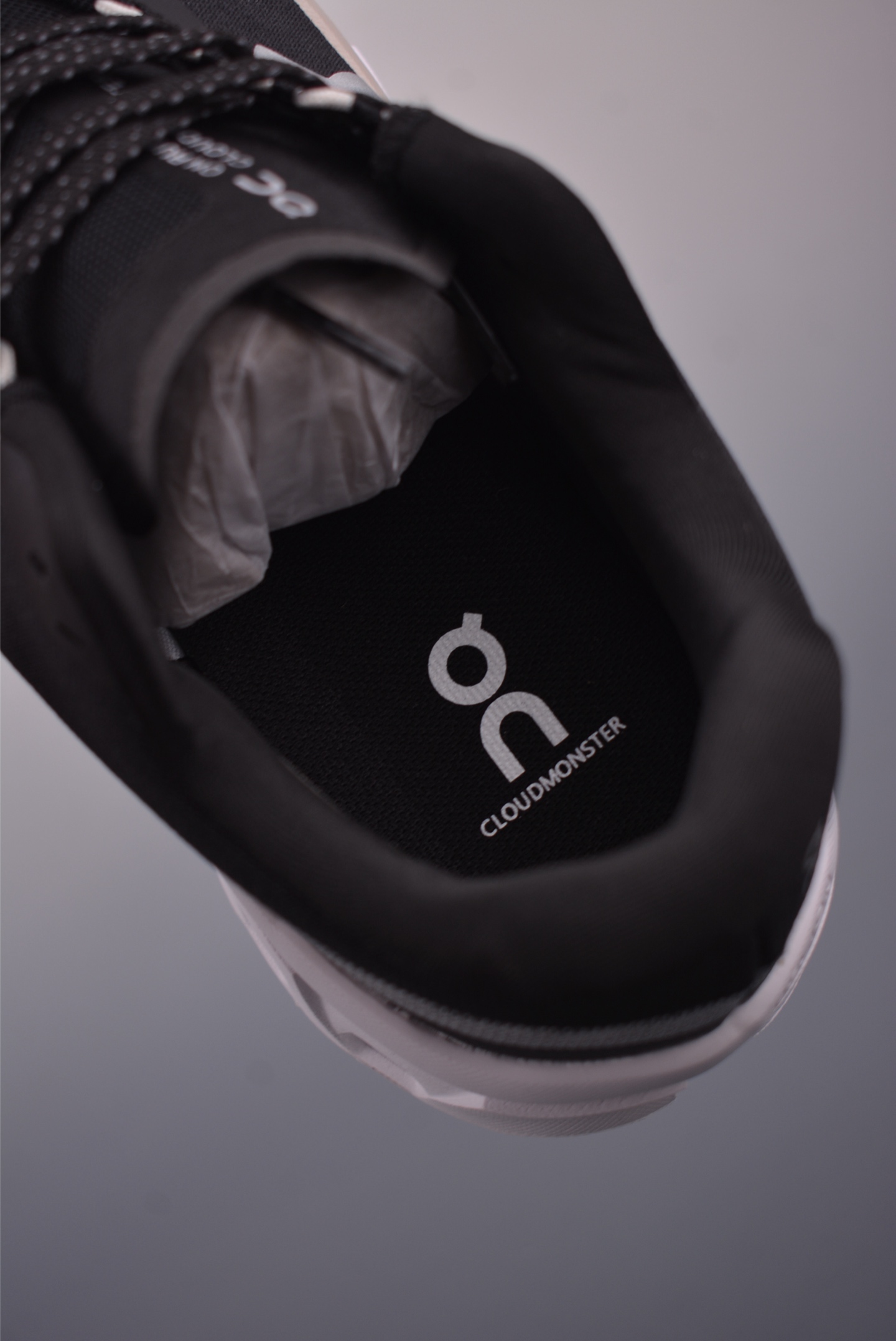 On Running Cloudsurfer Max Black Outdoor Street Style Running Shoes 10 i1757633732612 8602 0 8