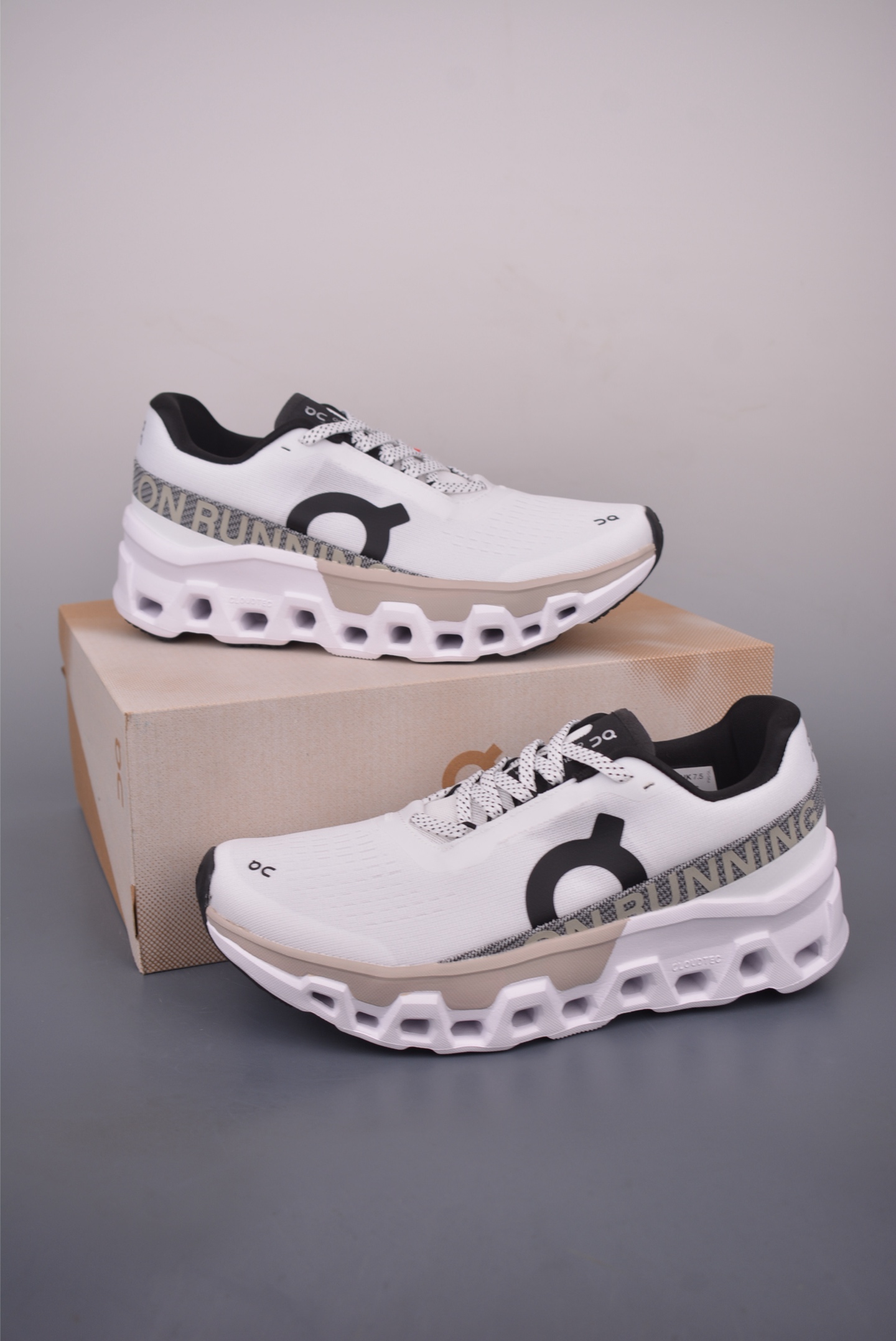 On Running Cloudsurfer Max - Outdoor Street Style Running Shoes - Black 4 i1757633798970 9804 0 2