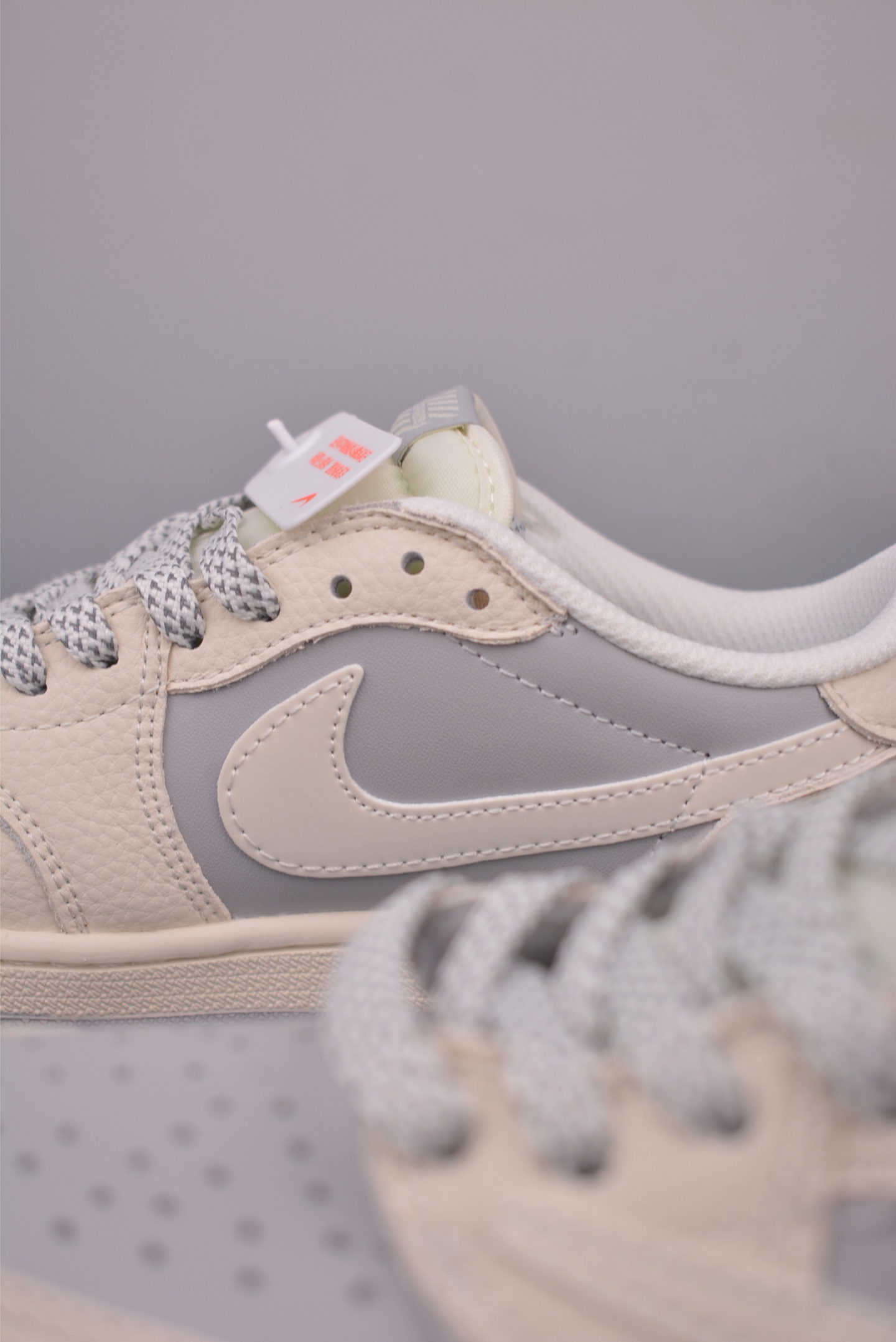 Fragment Design x Travis Scott Air Jordan 1 Low - Fashion Sneakers 9 i1757633903673 963 0 7