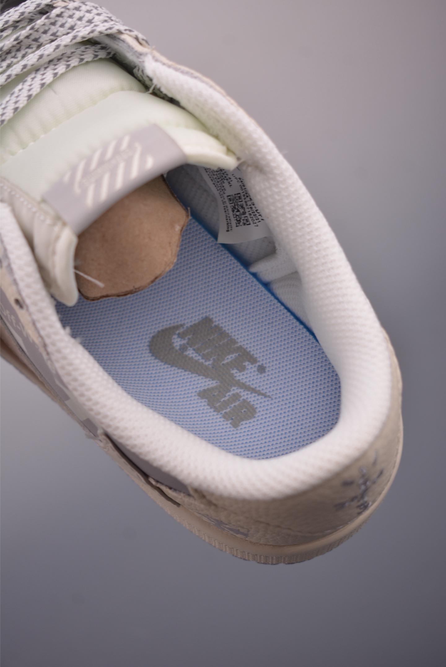 Fragment Design x Travis Scott Air Jordan 1 Low - Fashion Sneakers 10 i1757633903767 2670 0 8