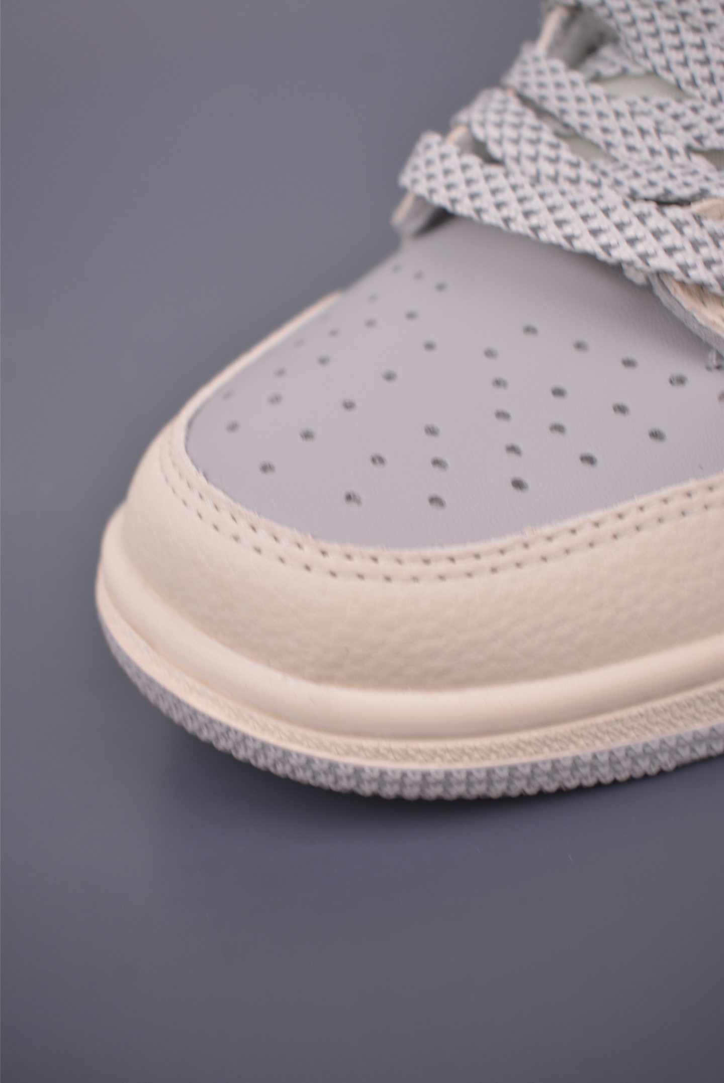 Fragment Design x Travis Scott Air Jordan 1 Low - Fashion Sneakers 7 i1757633905468 81 0 5