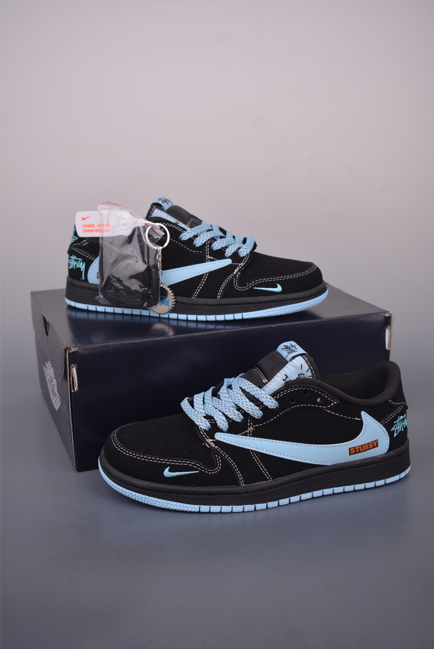 Gucci X Supreme Air Jordan 1 Low Green Sneakers Designer Collaboration 6 i1757633921349 3665 0 4