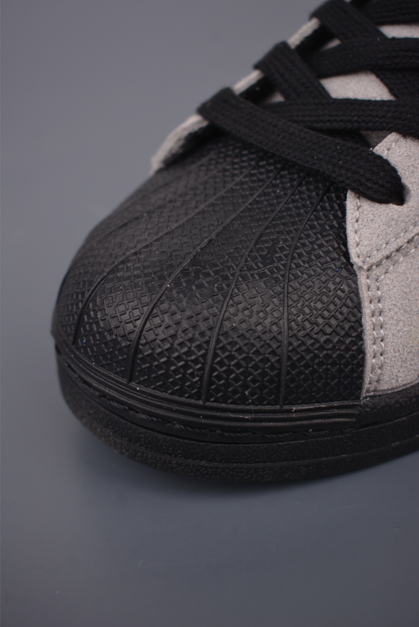 Adidas Originals Superstar 2025: Classic Style, Premium Leather, and Iconic Design 7 i1757719510263 9599 0 5