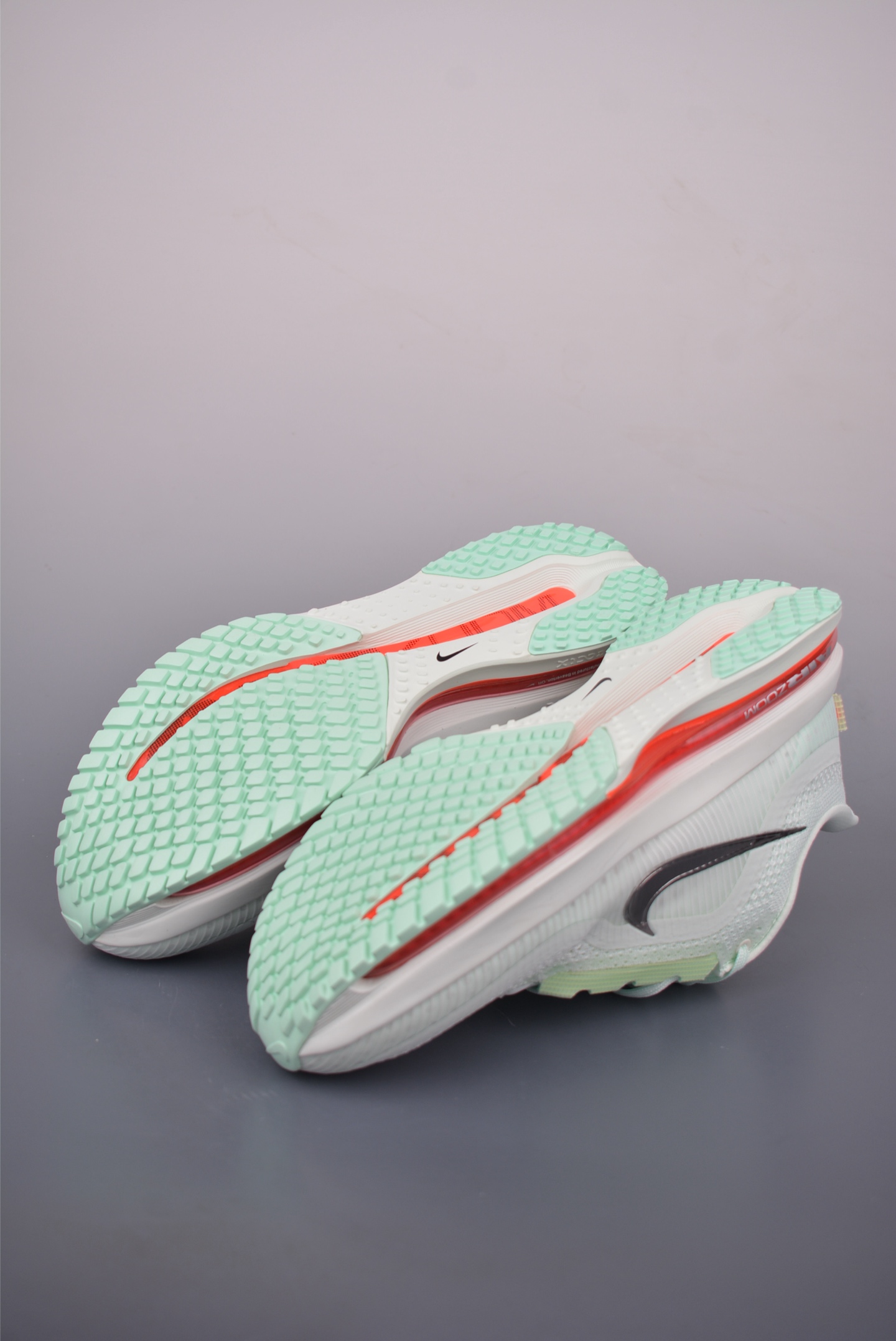 210 Nike Pegasus Premium PK版本 减震防滑耐磨透气 低帮跑步鞋 HQ2592-301