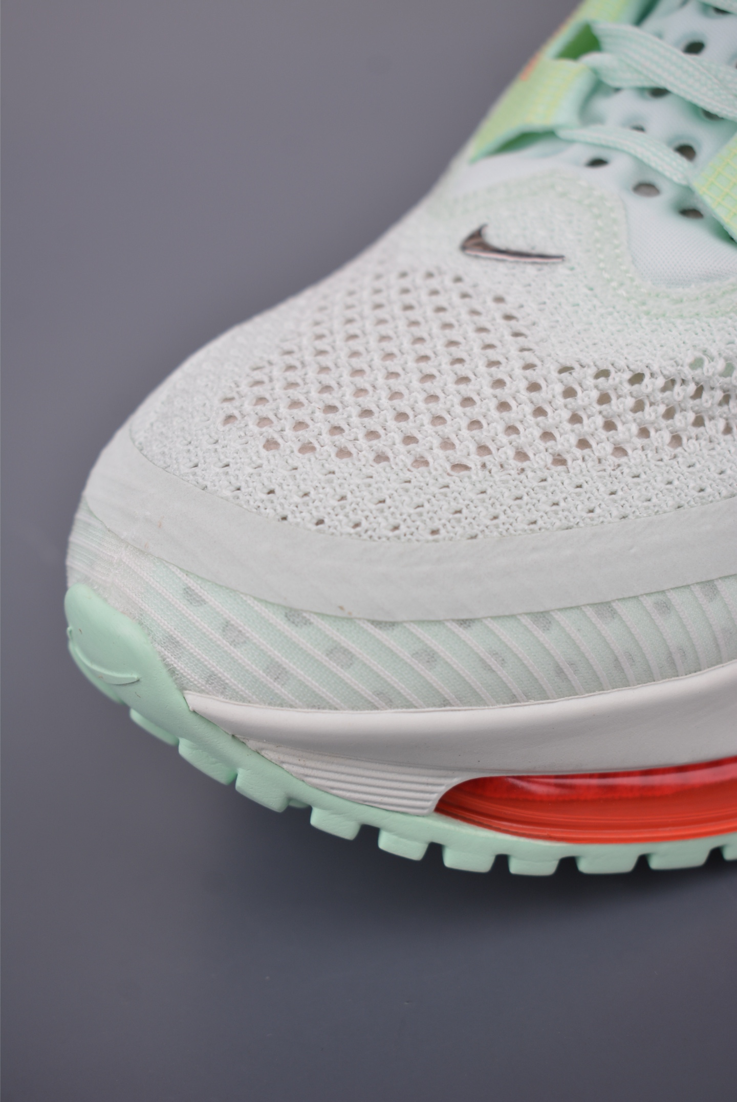 210 Nike Pegasus Premium PK版本 减震防滑耐磨透气 低帮跑步鞋 HQ2592-301