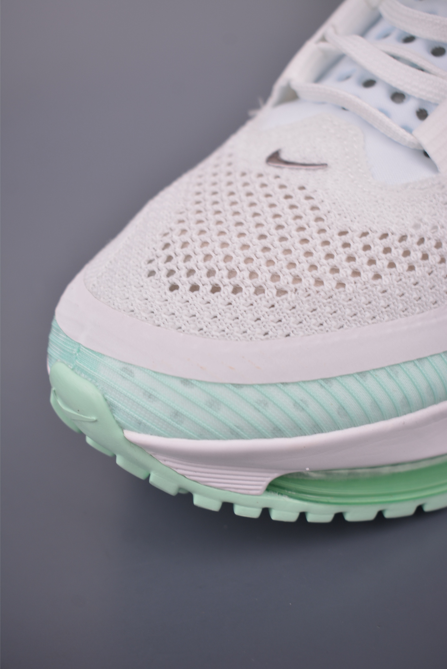 Nike Pegasus Premium Running Shoes - White/Mint, Shock Absorbent, Breathable 7 i1757720248613 8693 0 5